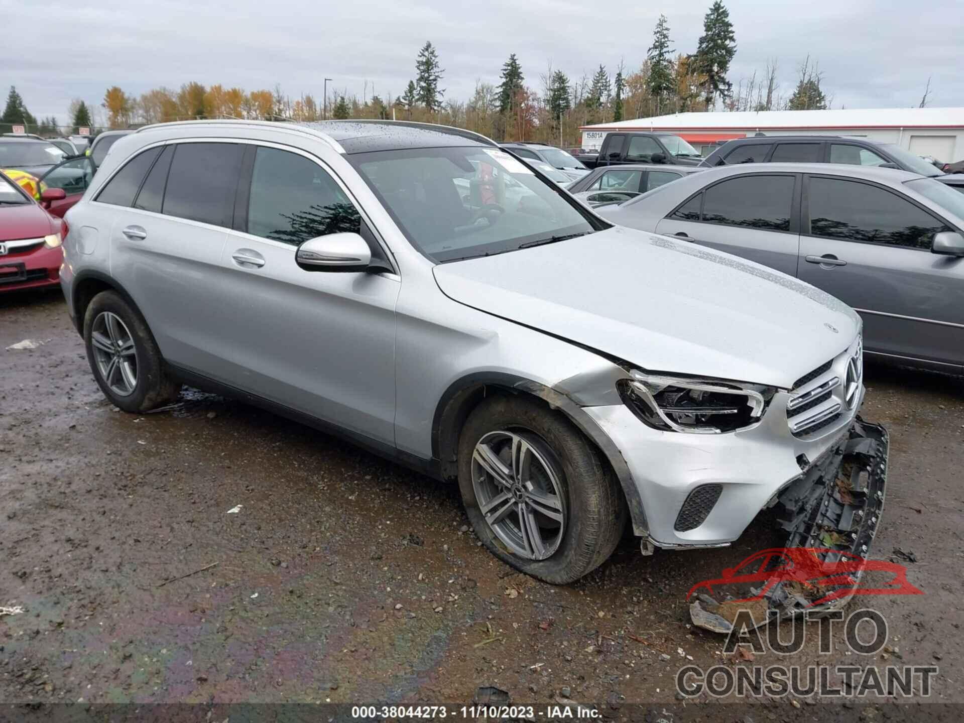 MERCEDES-BENZ GLC 300 2020 - WDC0G8EB6LF706194