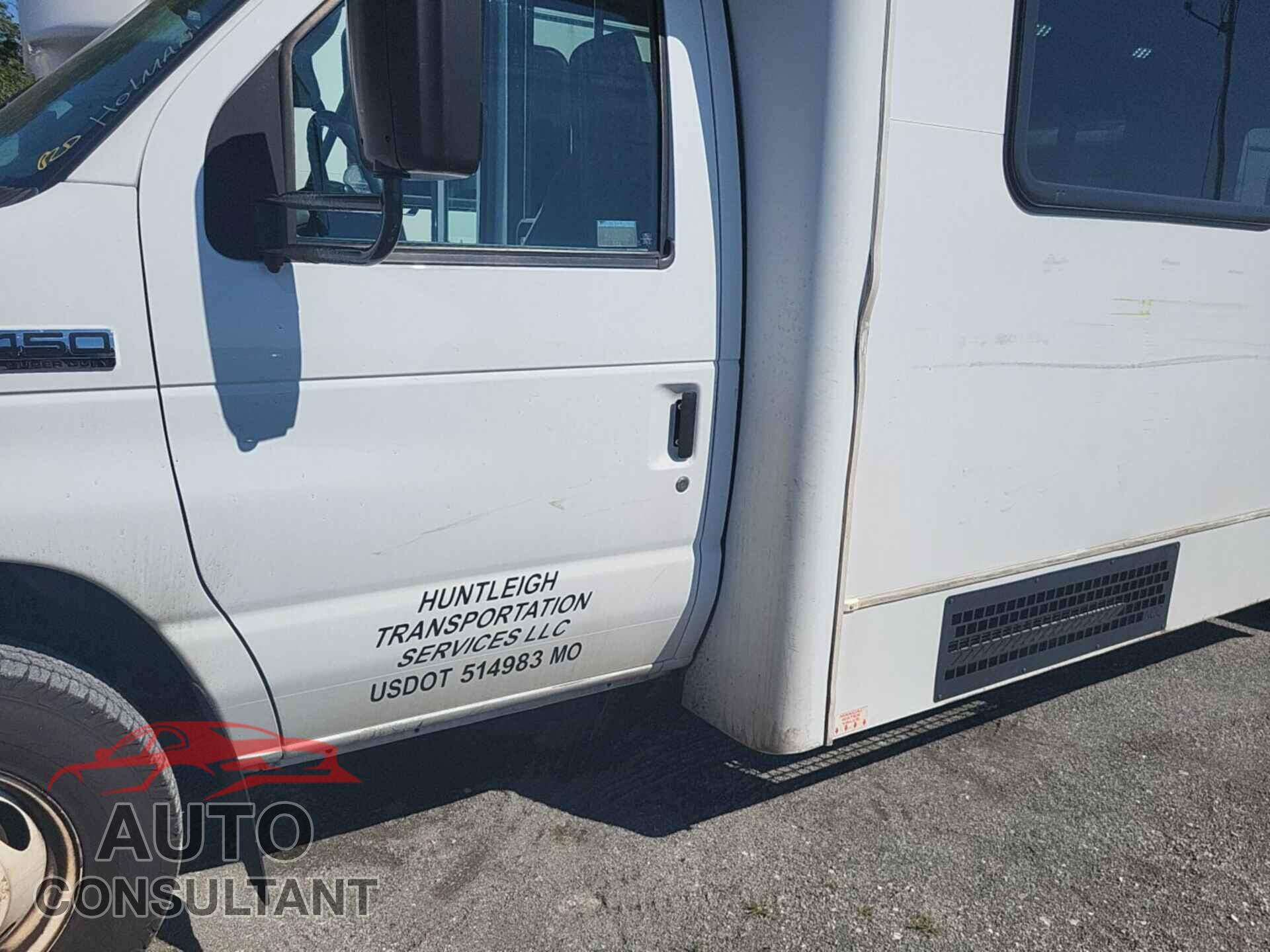 FORD E-450 CUTAWAY 2017 - 1FDFE4FS5HDC32007