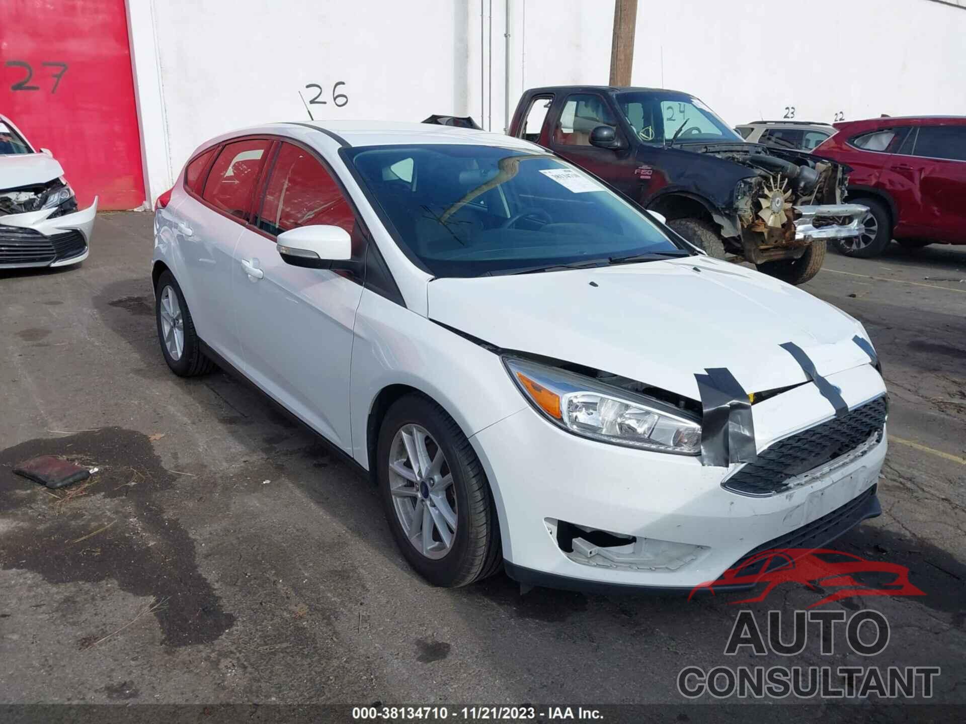 FORD FOCUS 2017 - 1FADP3K29HL314923