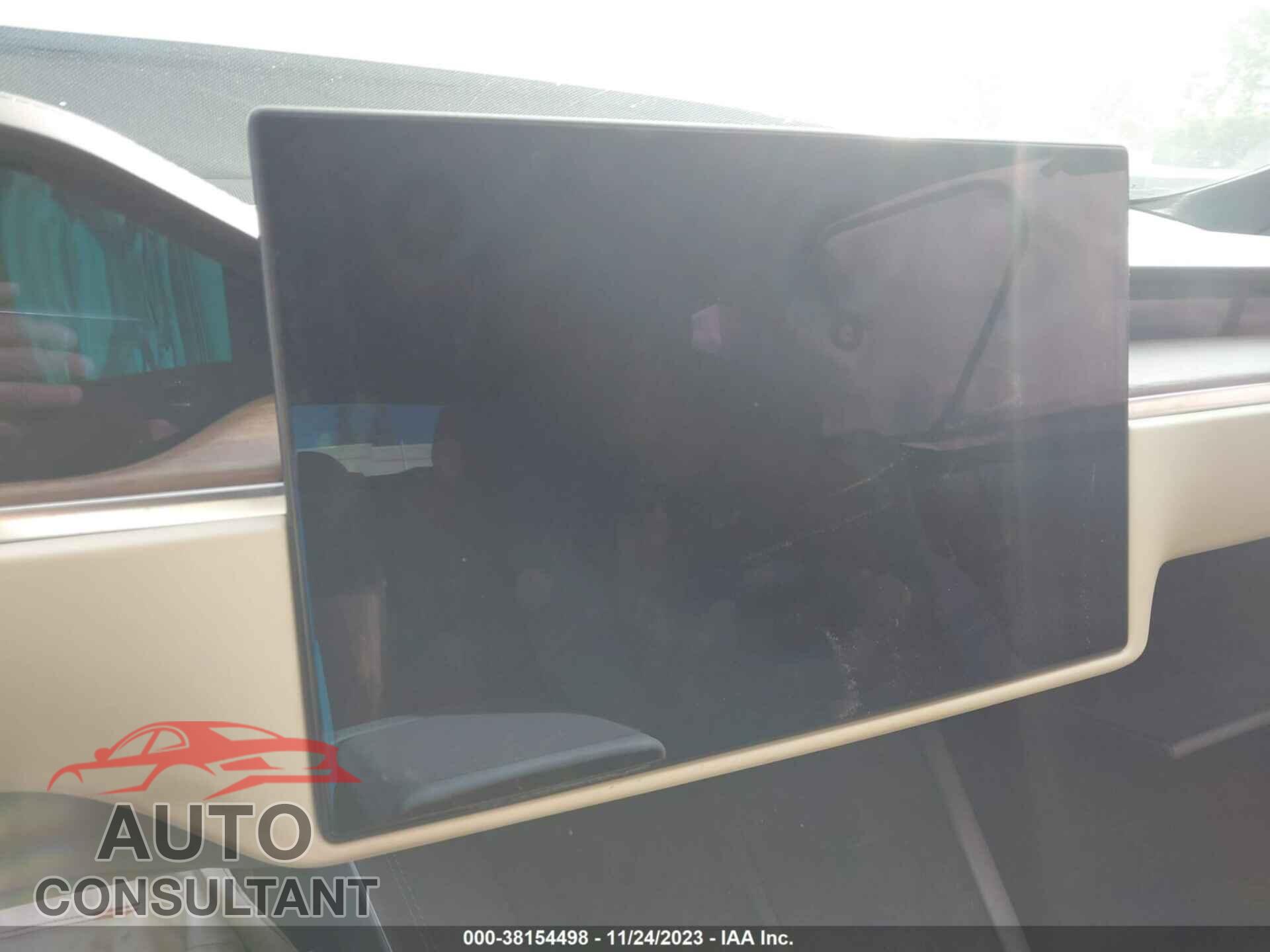 TESLA MODEL S 2022 - 5YJSA1E51NF464035