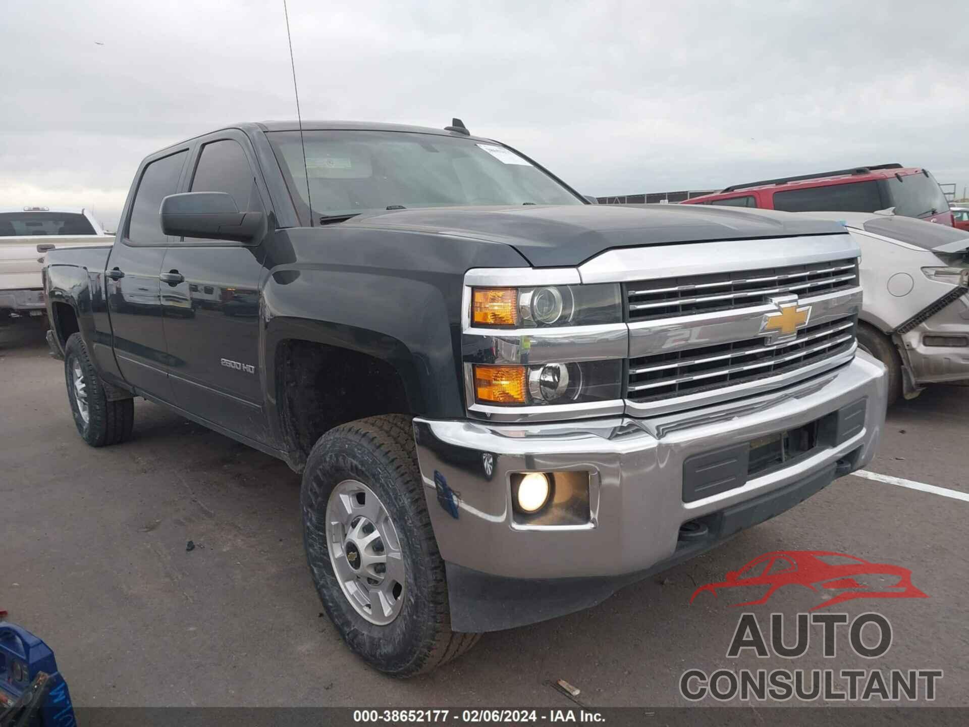 CHEVROLET SILVERADO 2500HD 2018 - 1GC1KVEG4JF157207