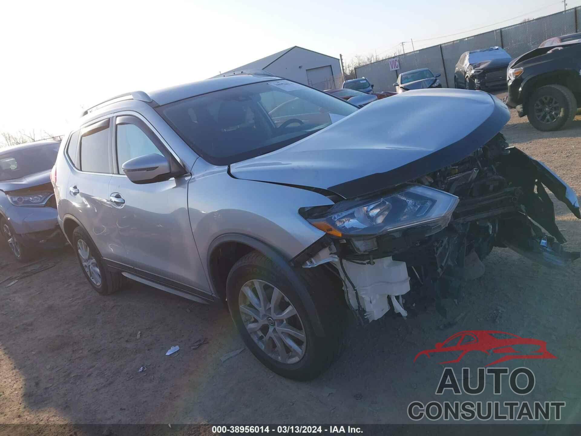 NISSAN ROGUE 2019 - KNMAT2MV0KP504197