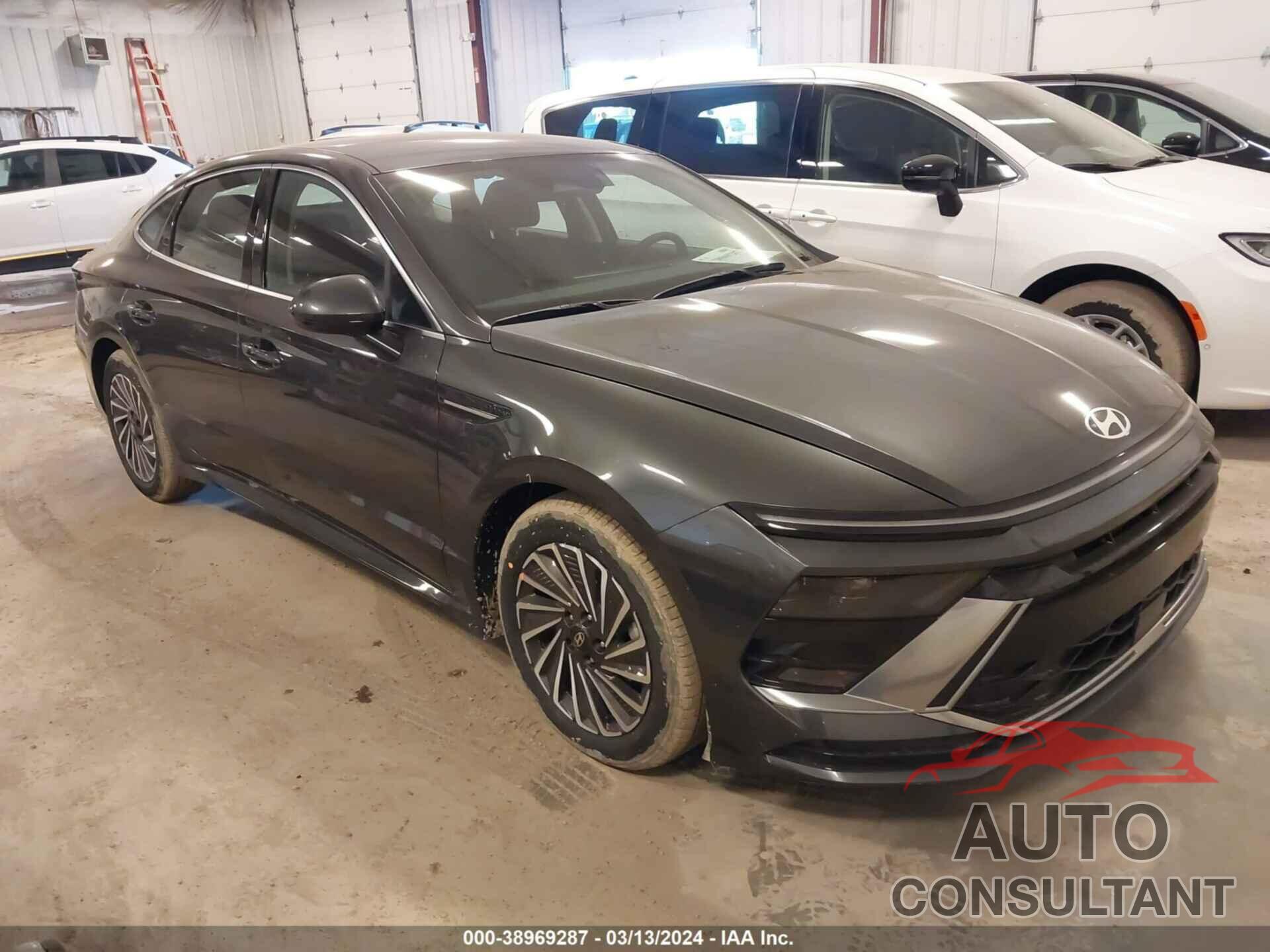HYUNDAI SONATA 2024 - KMHL34JJ7RA086736