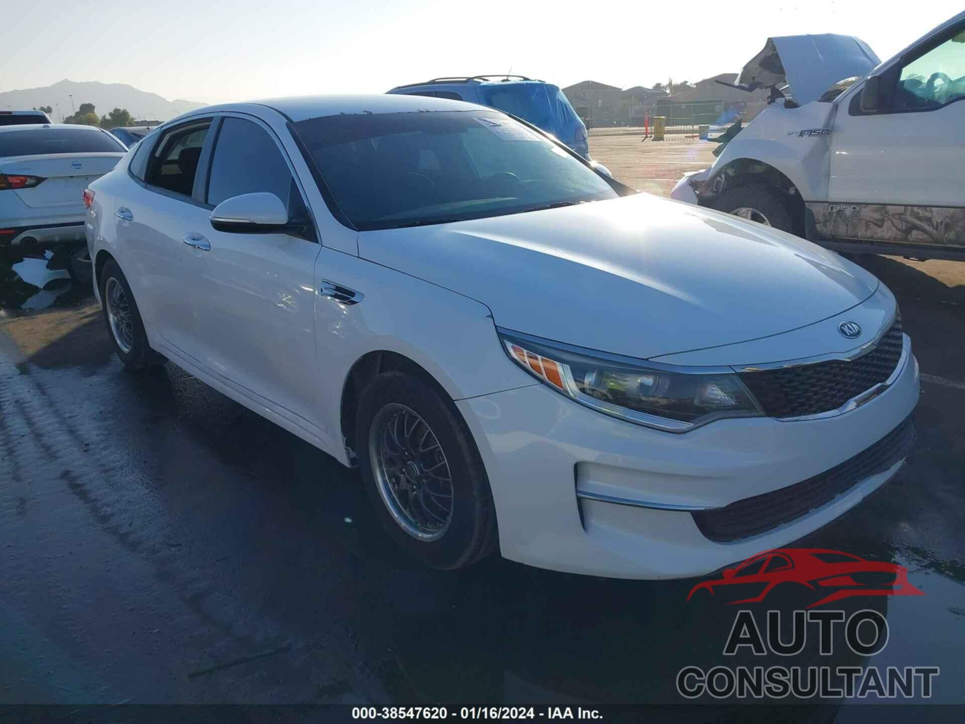 KIA OPTIMA 2016 - 5XXGT4L36GG053085