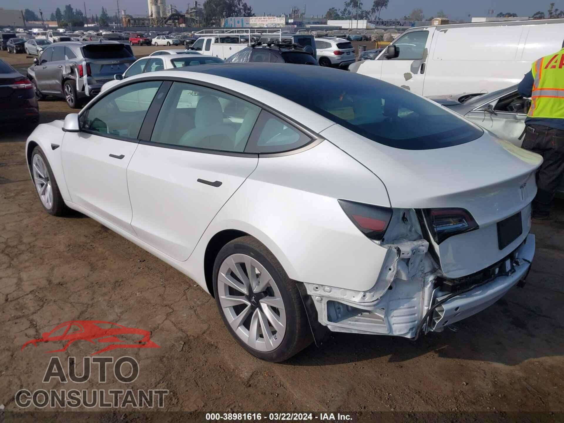 TESLA MODEL 3 2022 - 5YJ3E1EB4NF268685