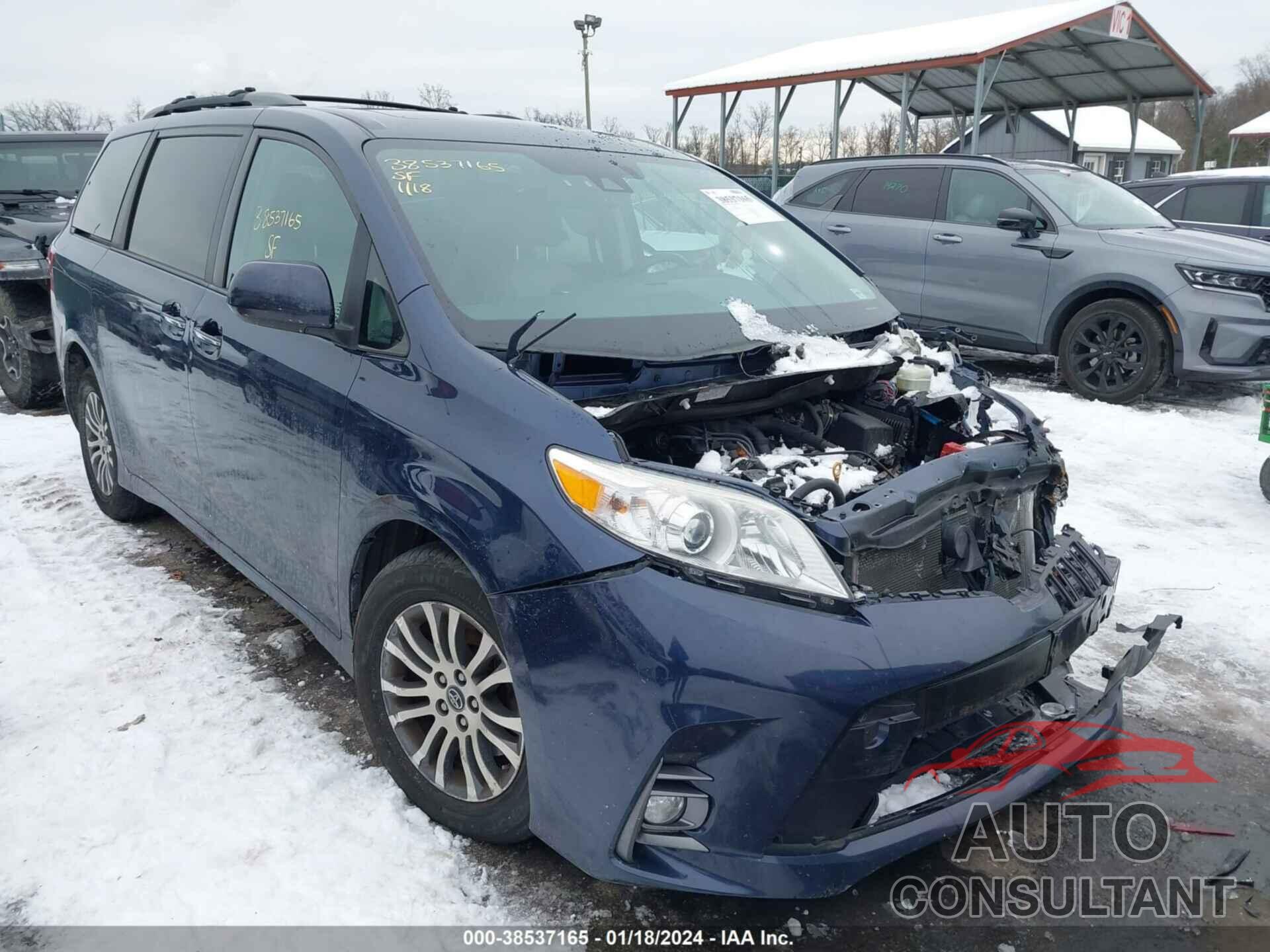 TOYOTA SIENNA 2019 - 5TDYZ3DC1KS980384