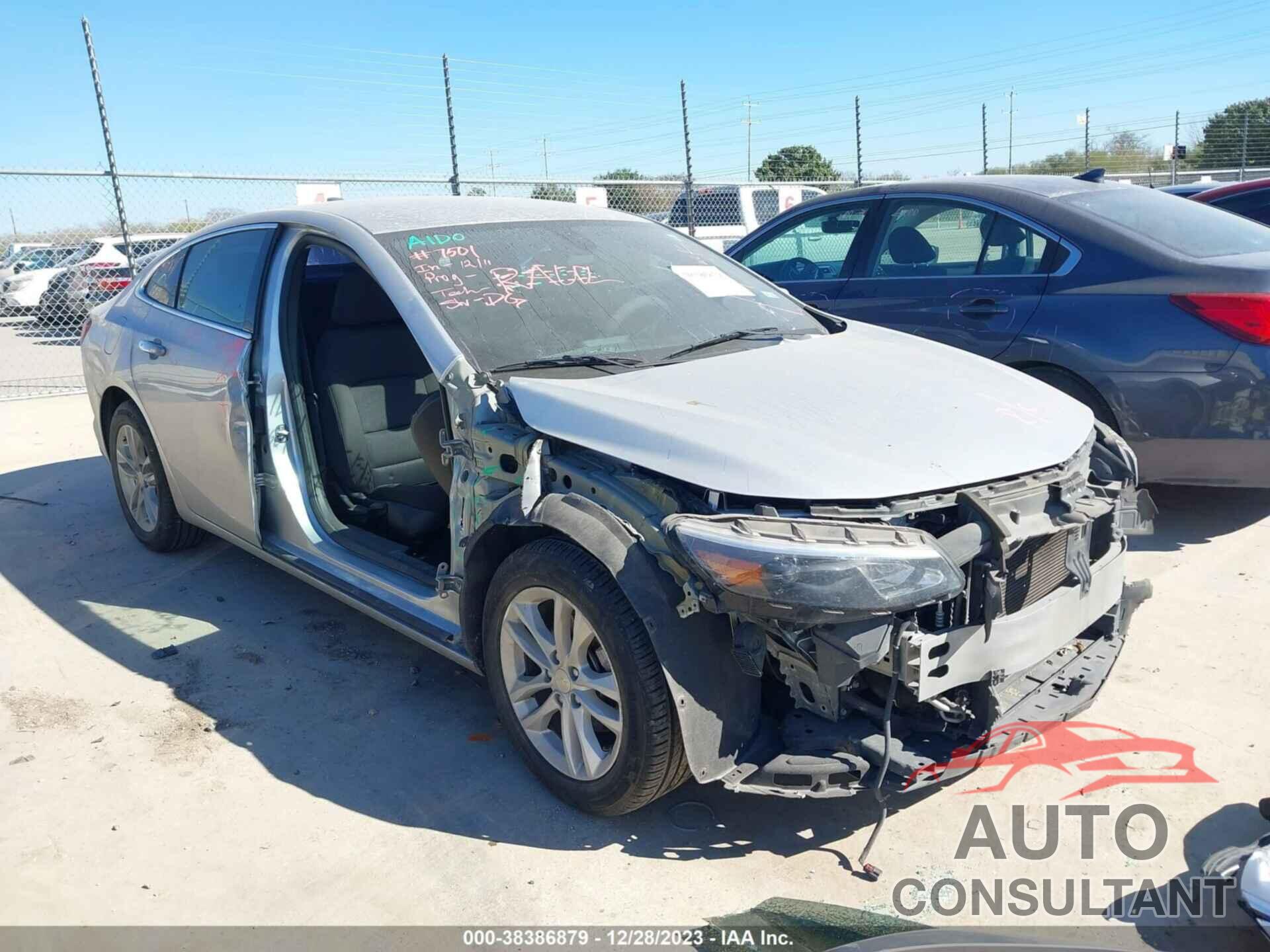 CHEVROLET MALIBU 2018 - 1G1ZD5ST9JF167559