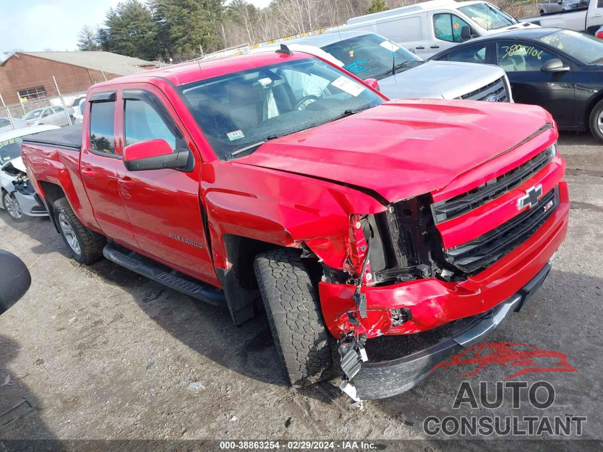CHEVROLET SILVERADO 1500 2018 - 1GCVKREC9JZ257985