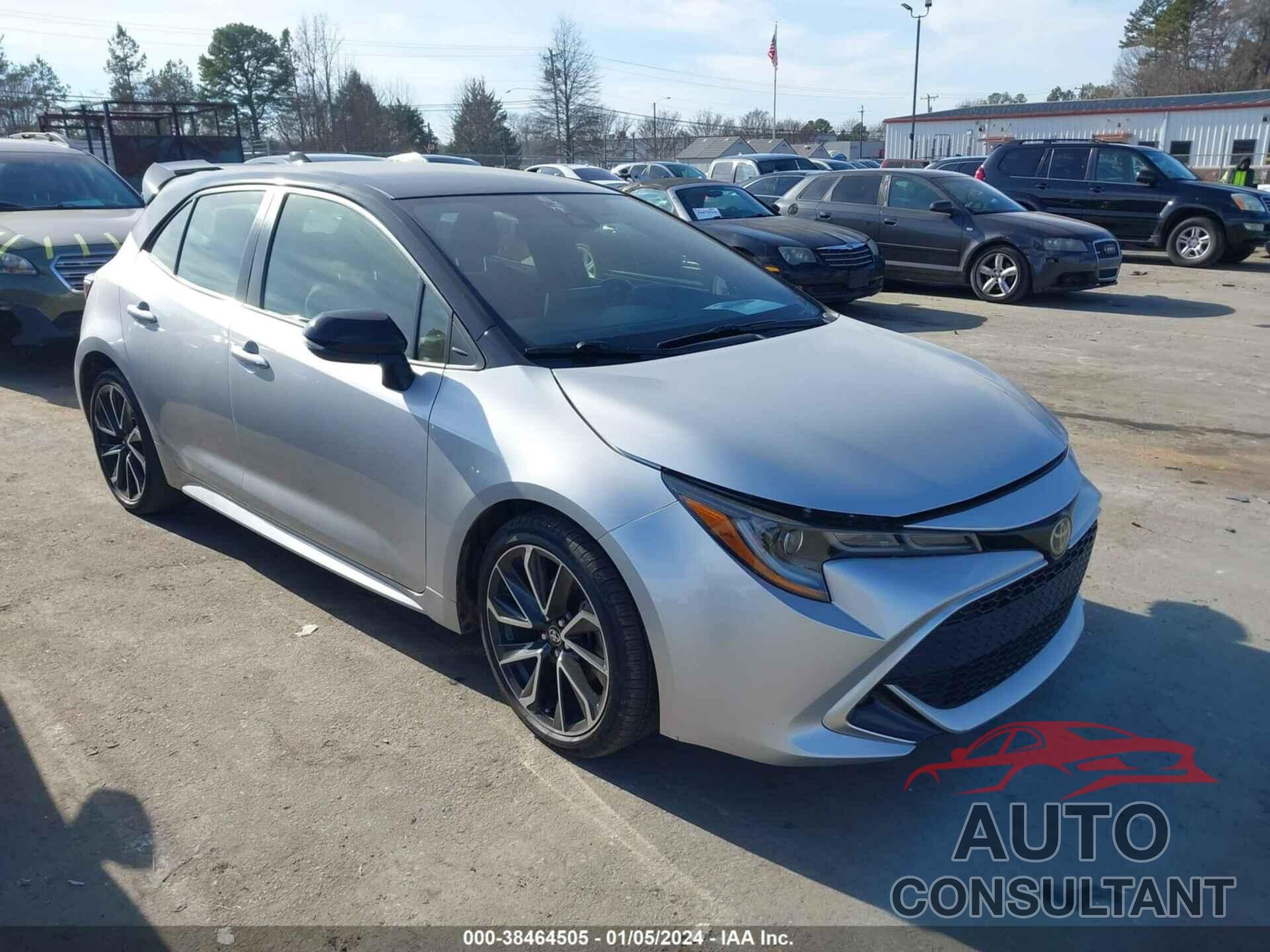 TOYOTA COROLLA 2021 - JTNA4MBE6M3110589