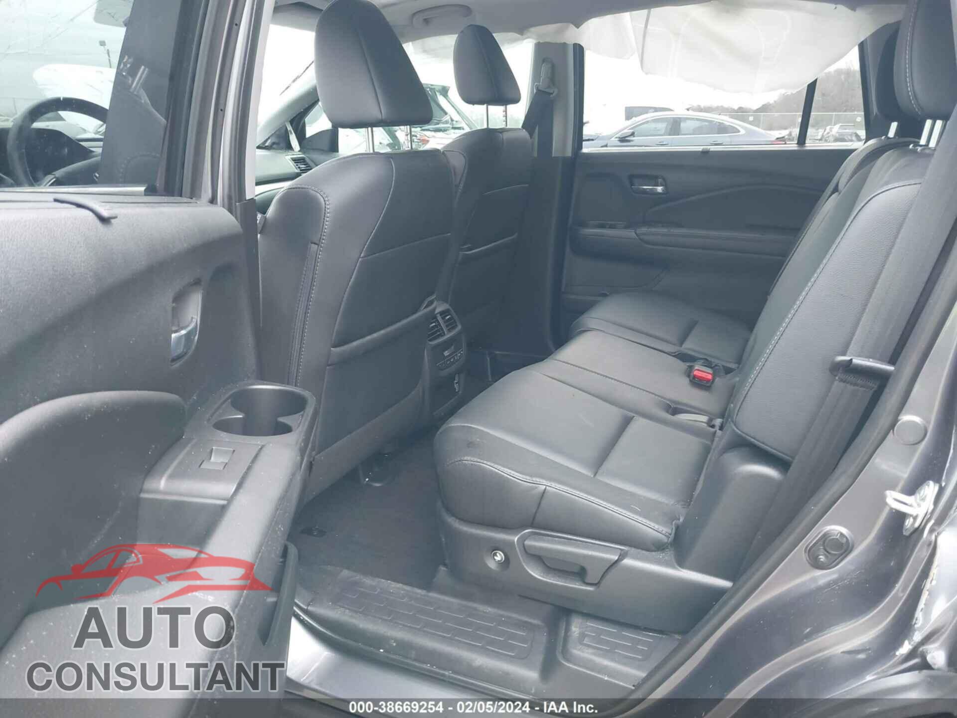 HONDA PILOT 2021 - 5FNYF5H2XMB013768