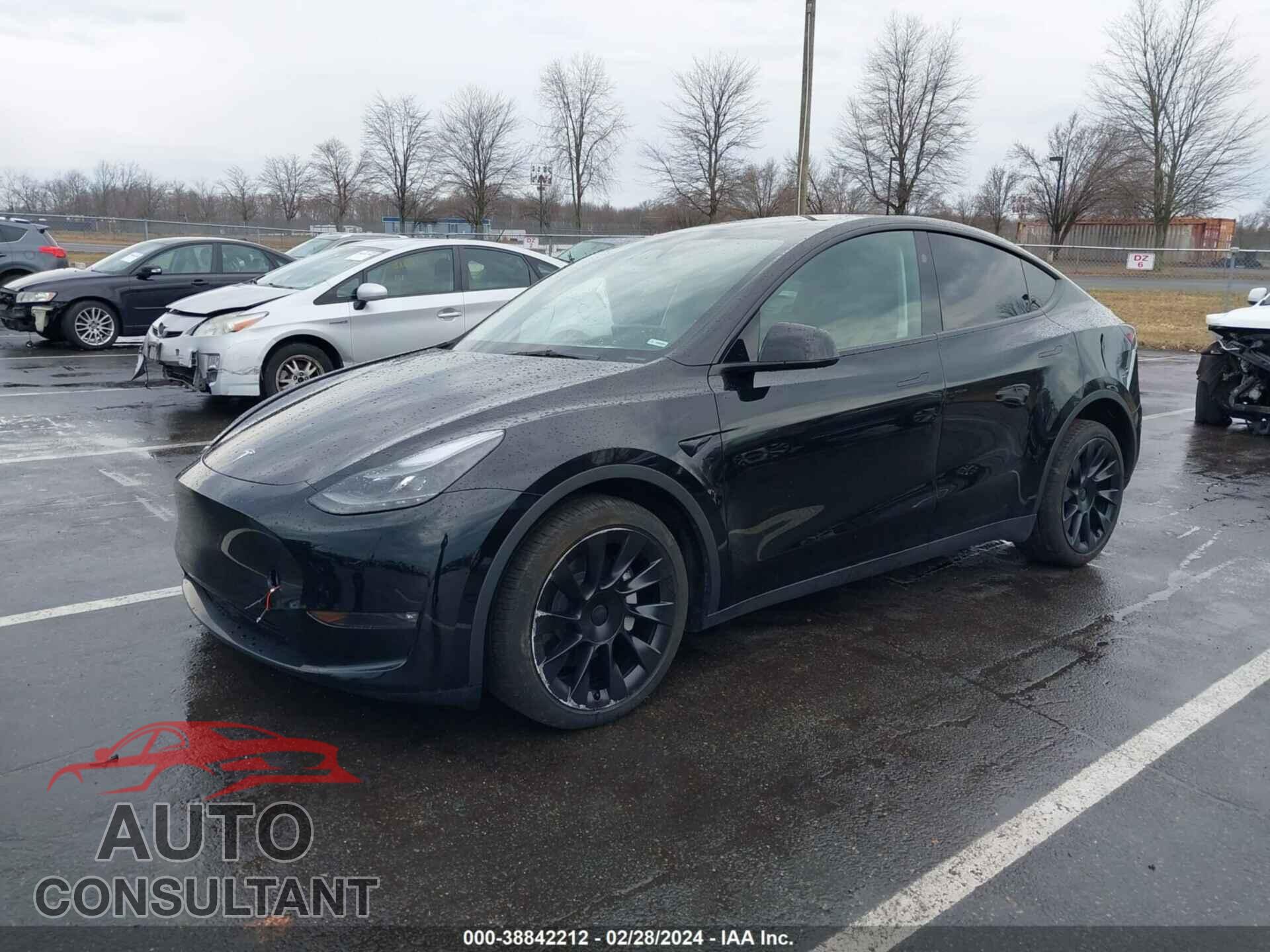 TESLA MODEL Y 2023 - 7SAYGAEE1PF804251