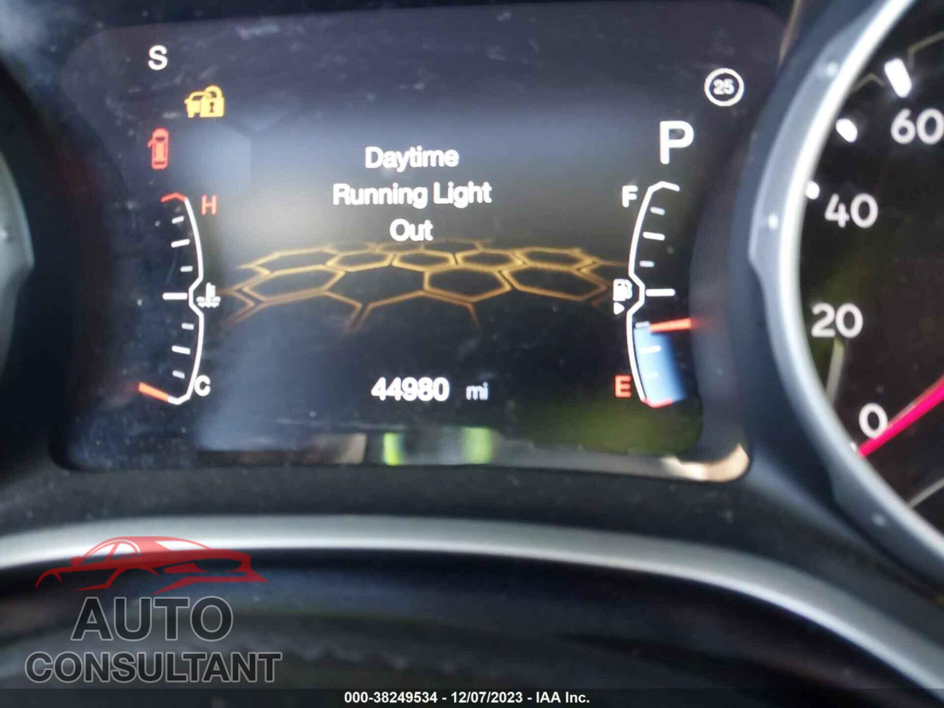 JEEP COMPASS 2019 - 3C4NJDCB2KT656472