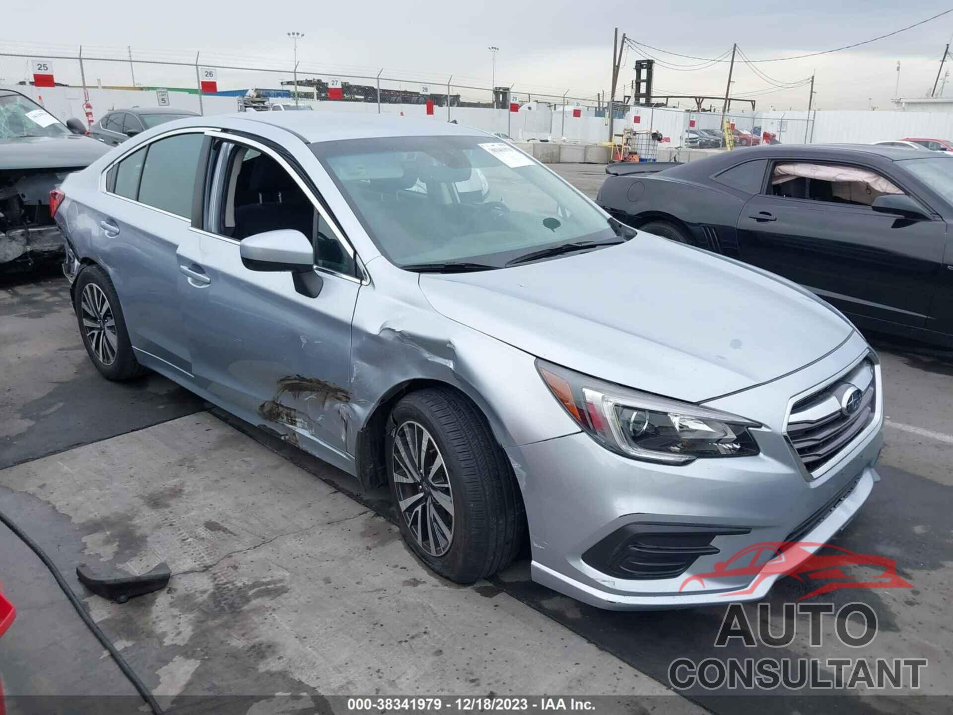 SUBARU LEGACY 2019 - 4S3BNAF66K3002879