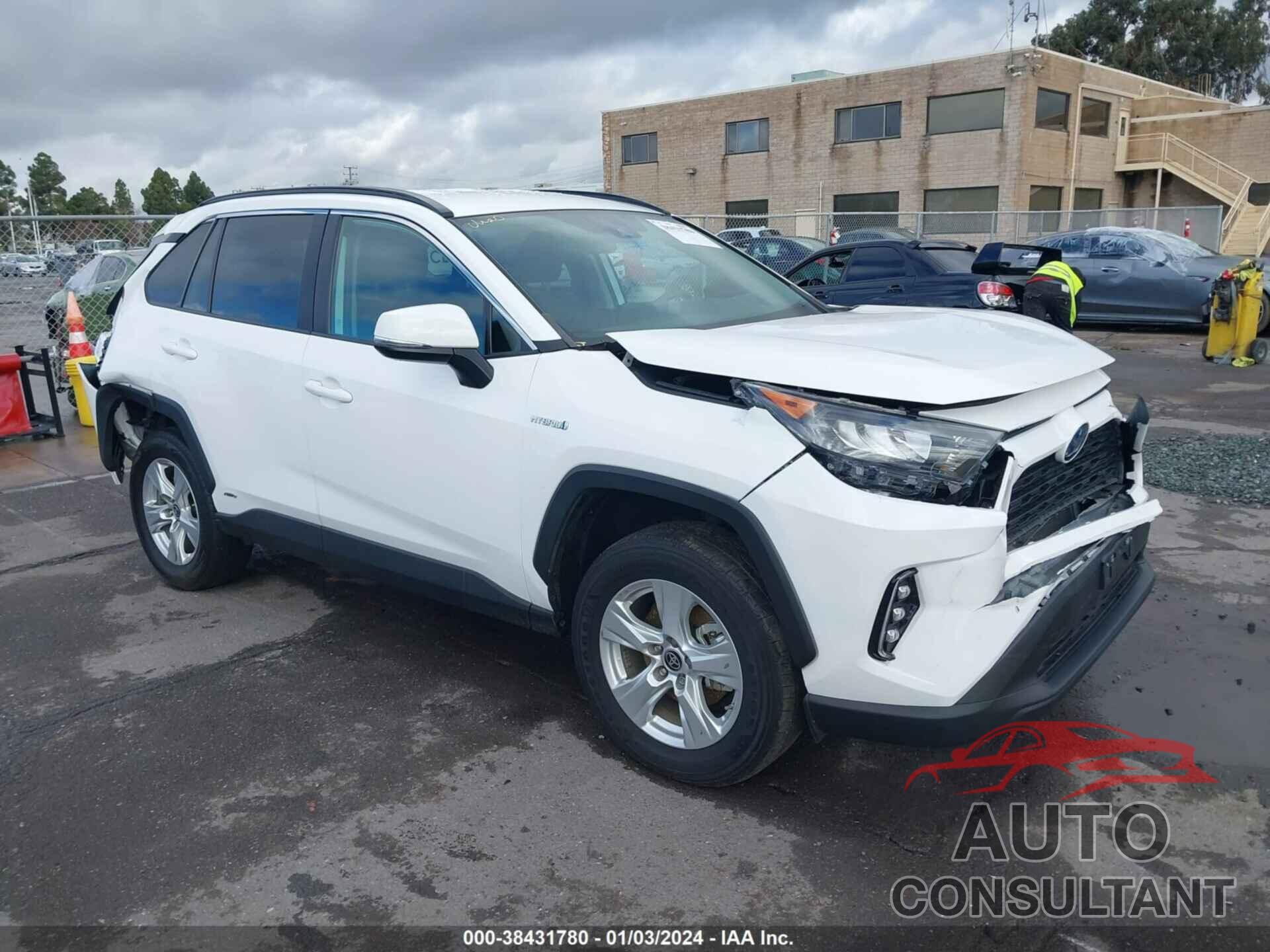 TOYOTA RAV4 2021 - 4T3M6RFV2MU028794