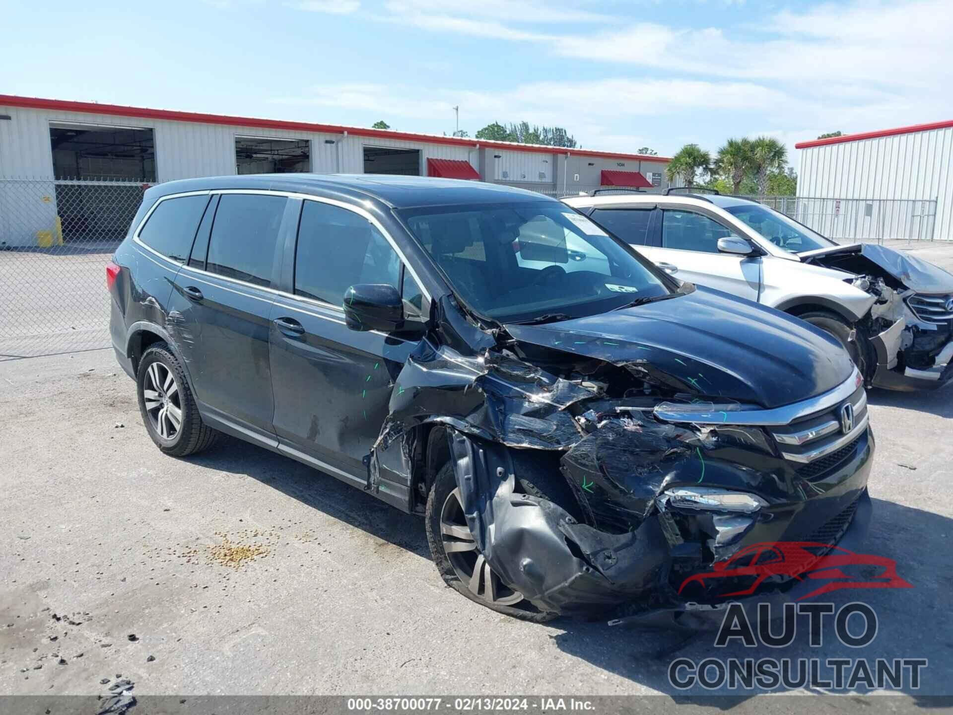 HONDA PILOT 2017 - 5FNYF5H56HB020894