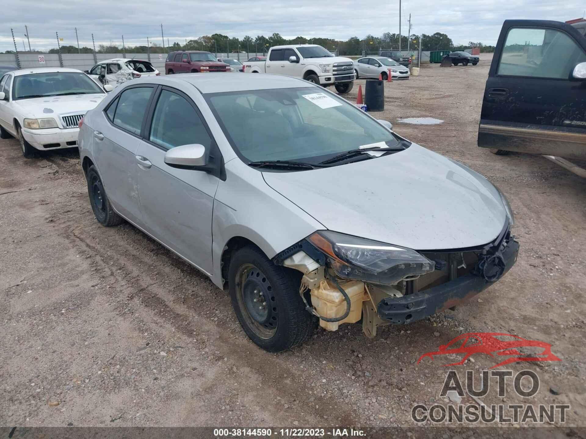 TOYOTA COROLLA 2017 - 5YFBURHE2HP663086