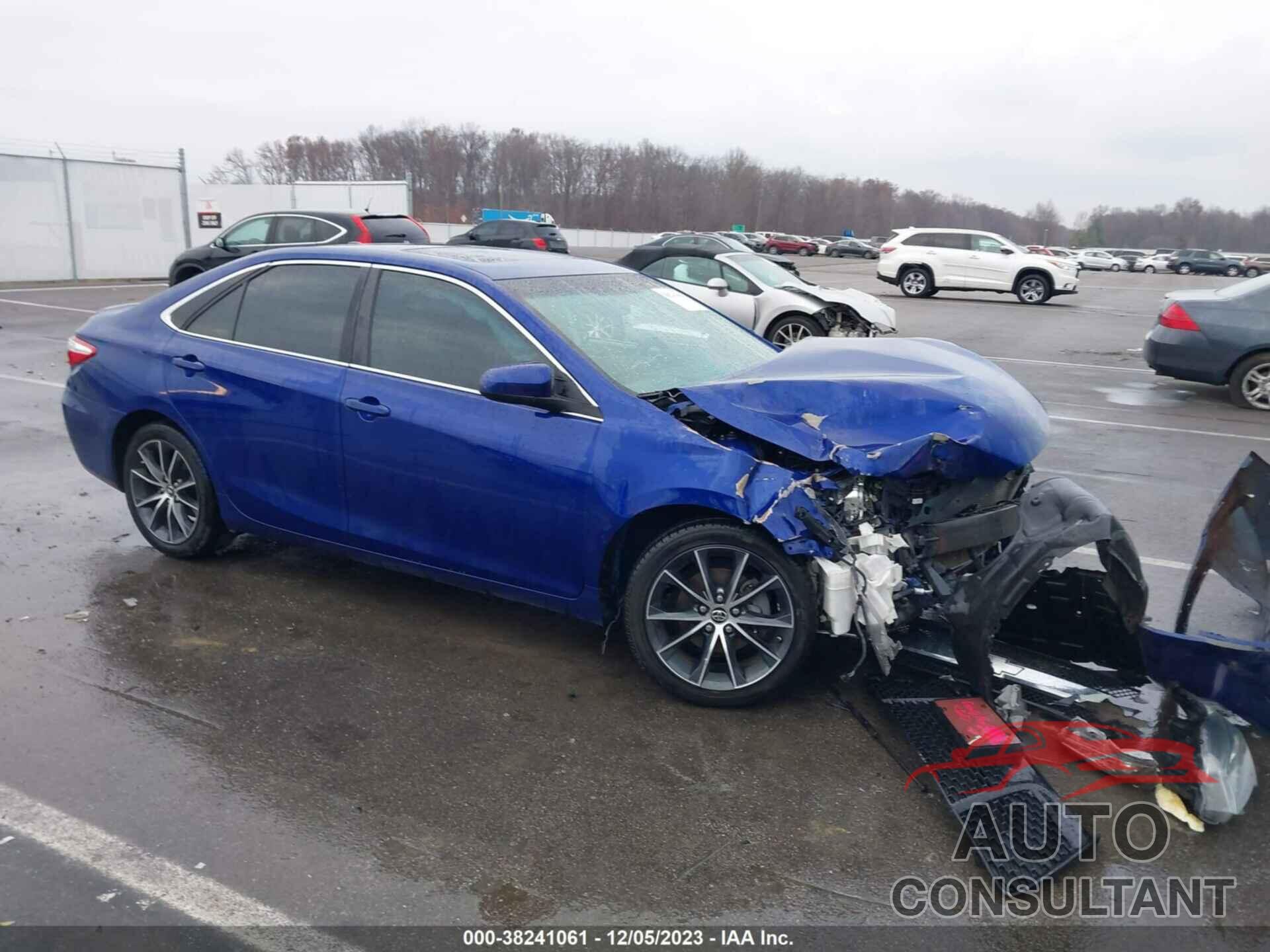 TOYOTA CAMRY 2016 - 4T1BF1FK2GU541572