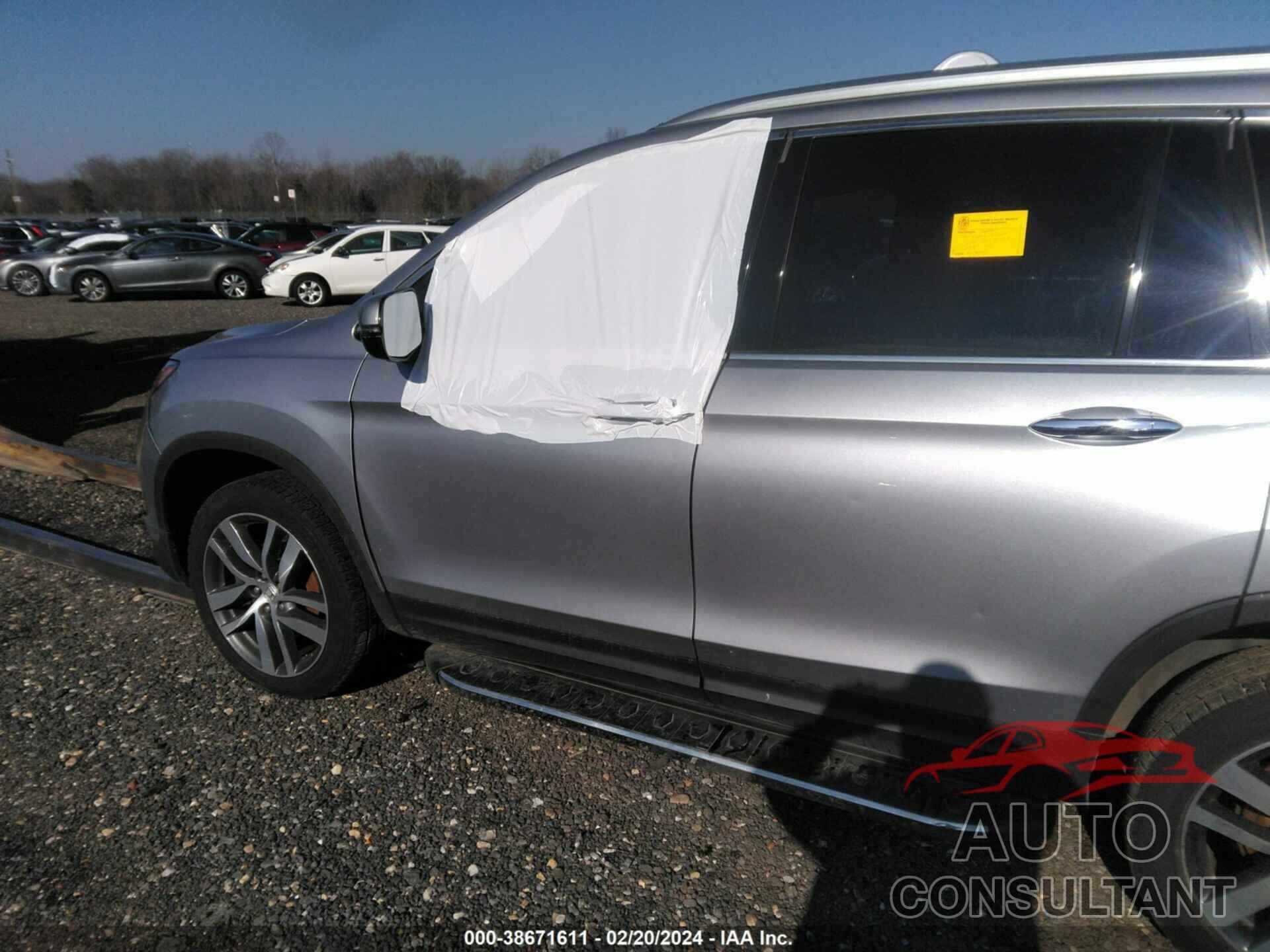 HONDA PILOT 2018 - 5FNYF6H98JB045956