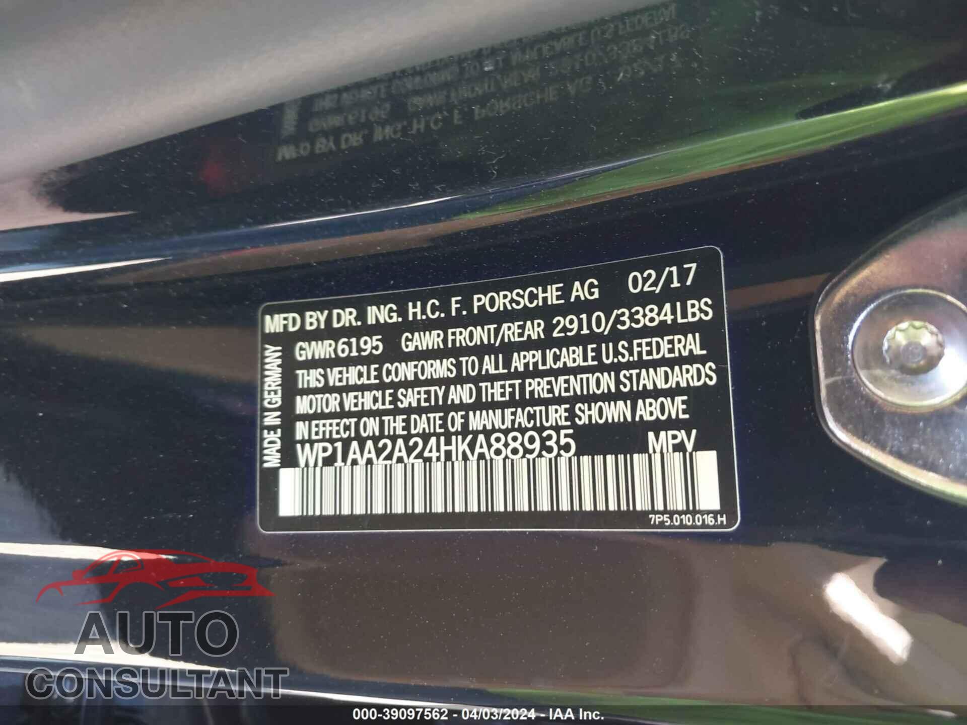 PORSCHE CAYENNE 2017 - WP1AA2A24HKA88935