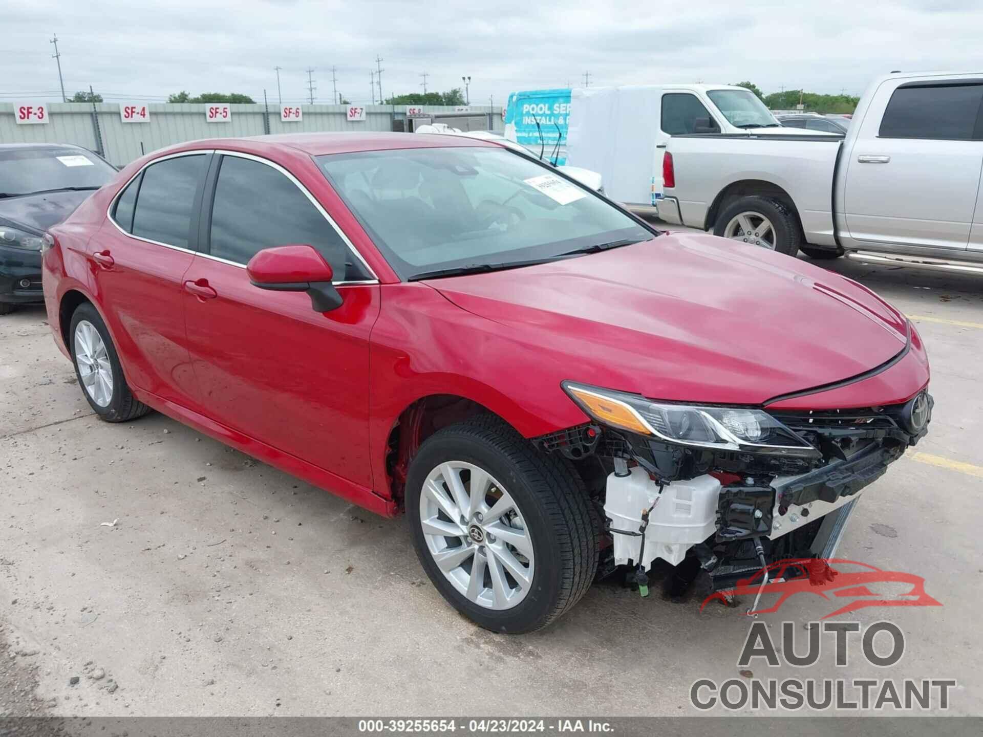 TOYOTA CAMRY 2024 - 4T1C11AK7RU214873