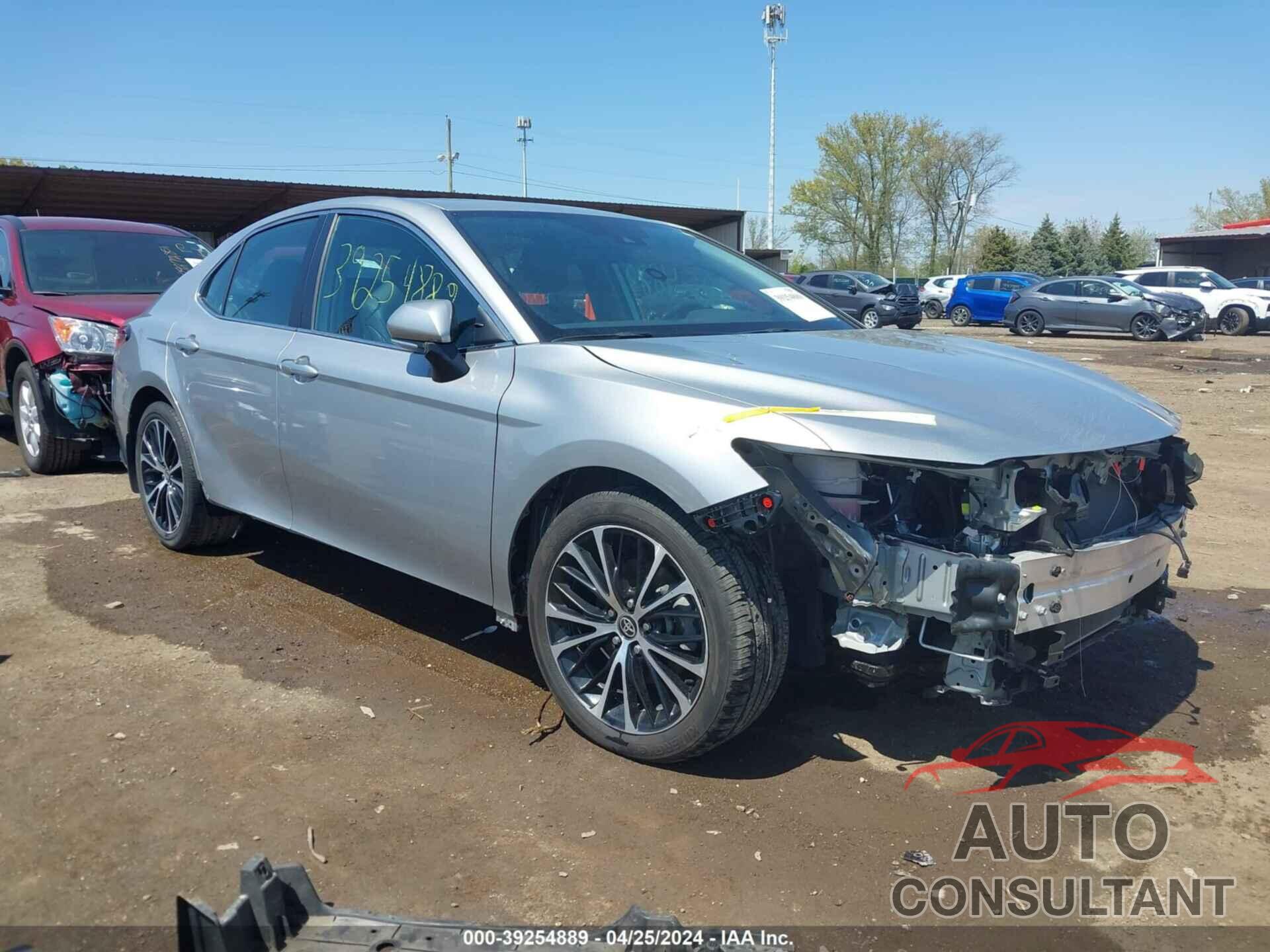 TOYOTA CAMRY 2020 - 4T1G11BK7LU004247