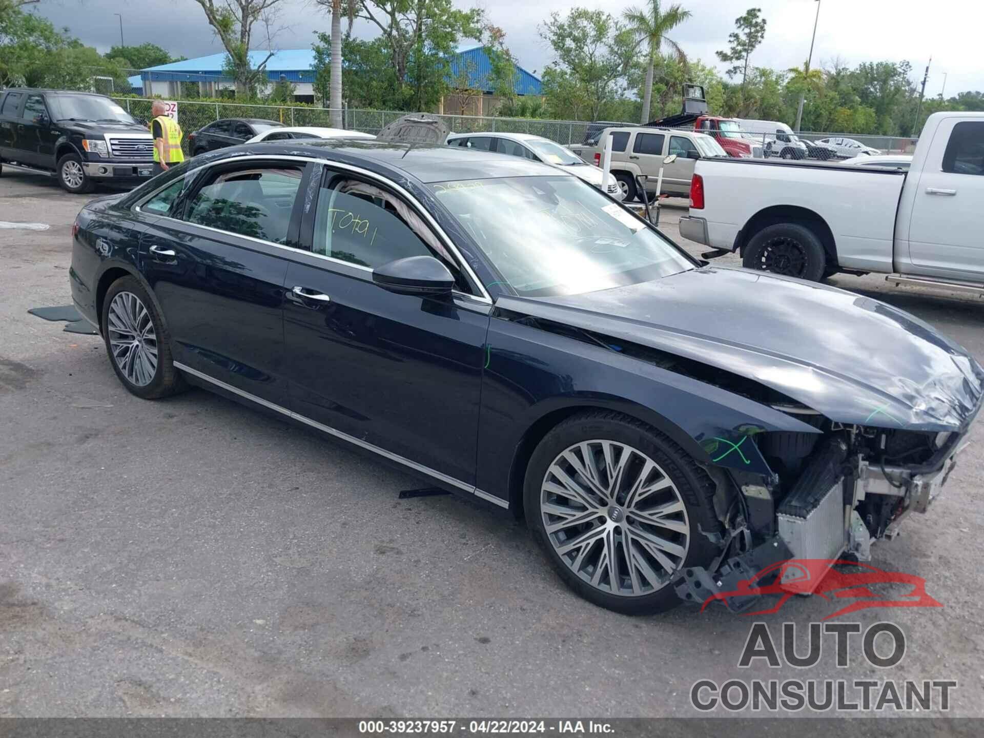 AUDI A8 L 2019 - WAU8DAF84KN016666