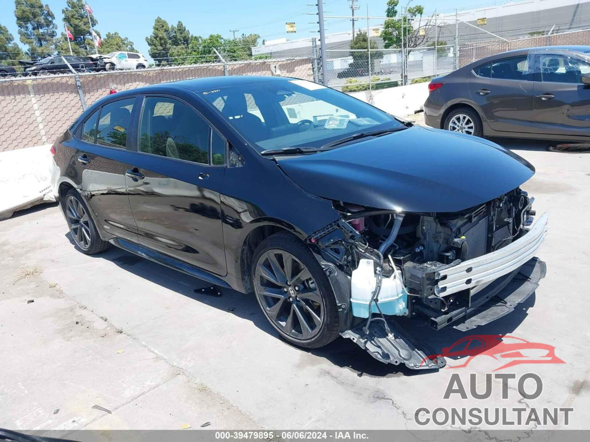 TOYOTA COROLLA 2024 - JTDBDMHE3R3008092