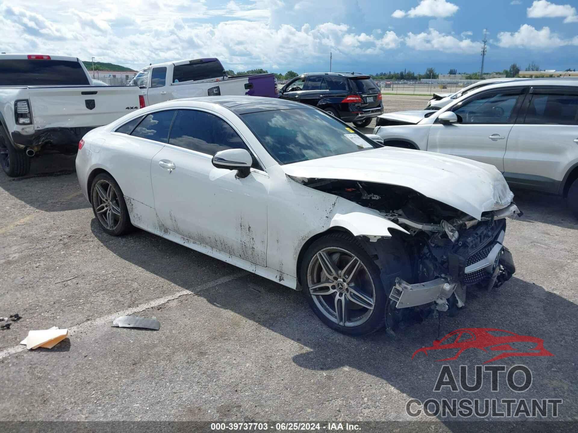 MERCEDES-BENZ E 400 2018 - WDD1J6FB3JF008420