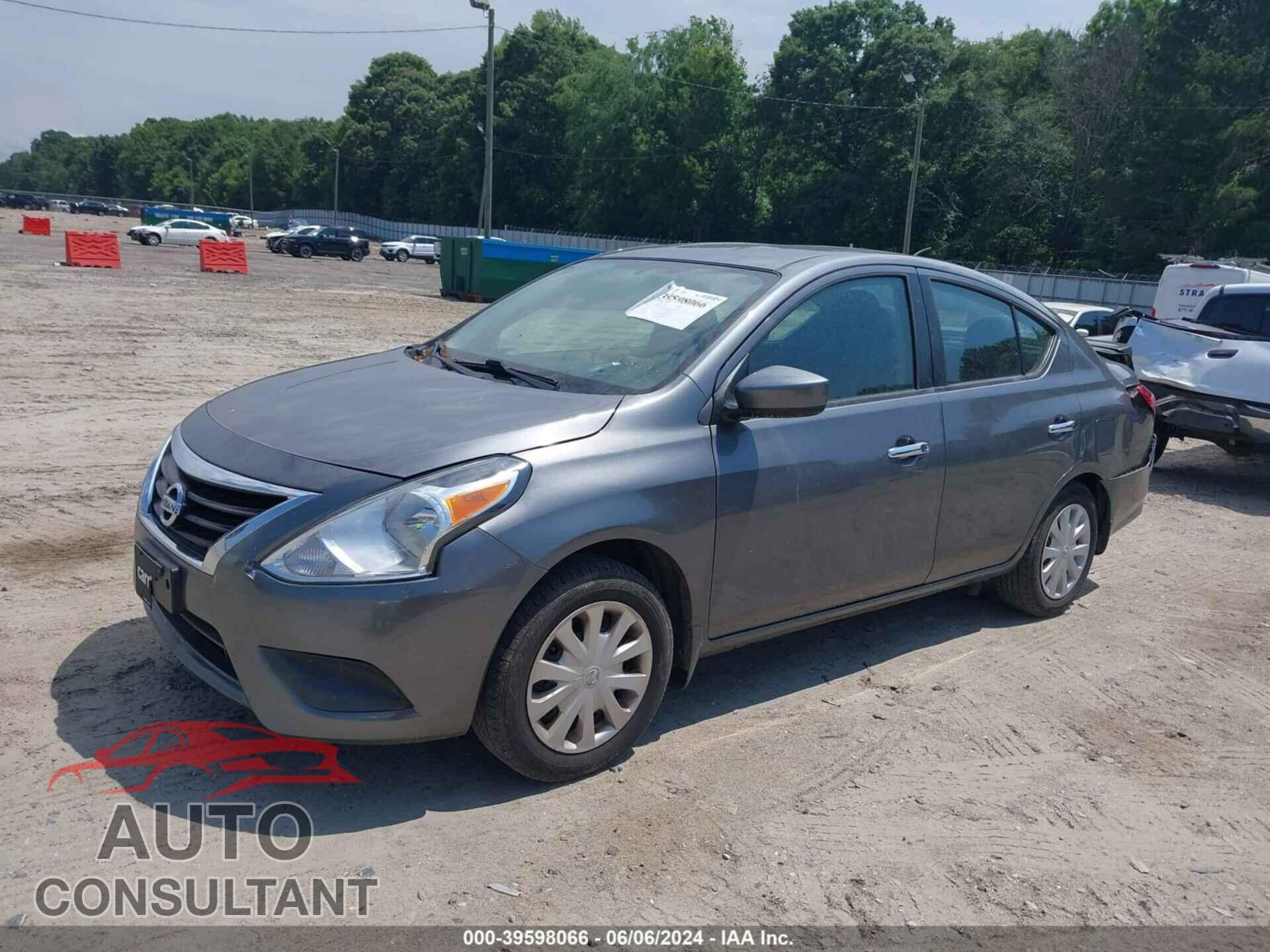 NISSAN VERSA 2019 - 3N1CN7AP3KL827549
