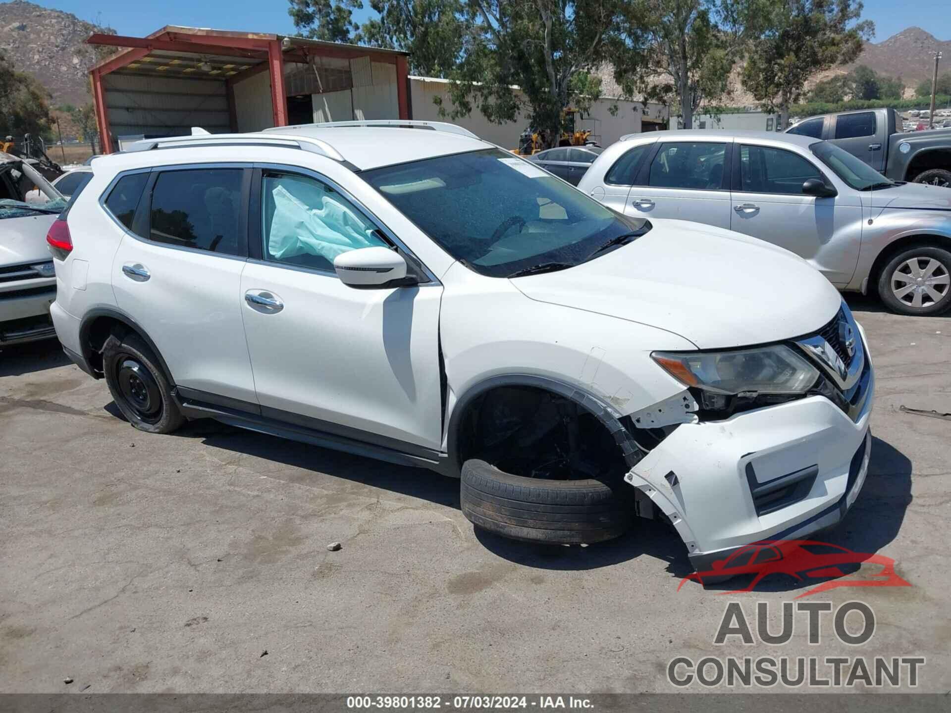 NISSAN ROGUE 2017 - KNMAT2MT4HP523052