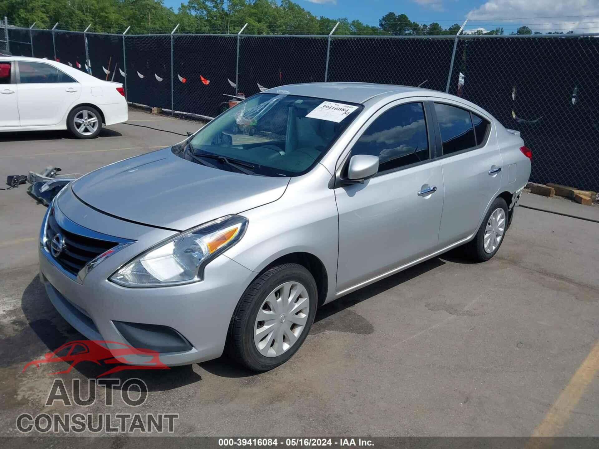 NISSAN VERSA 2017 - 3N1CN7AP3HL845851