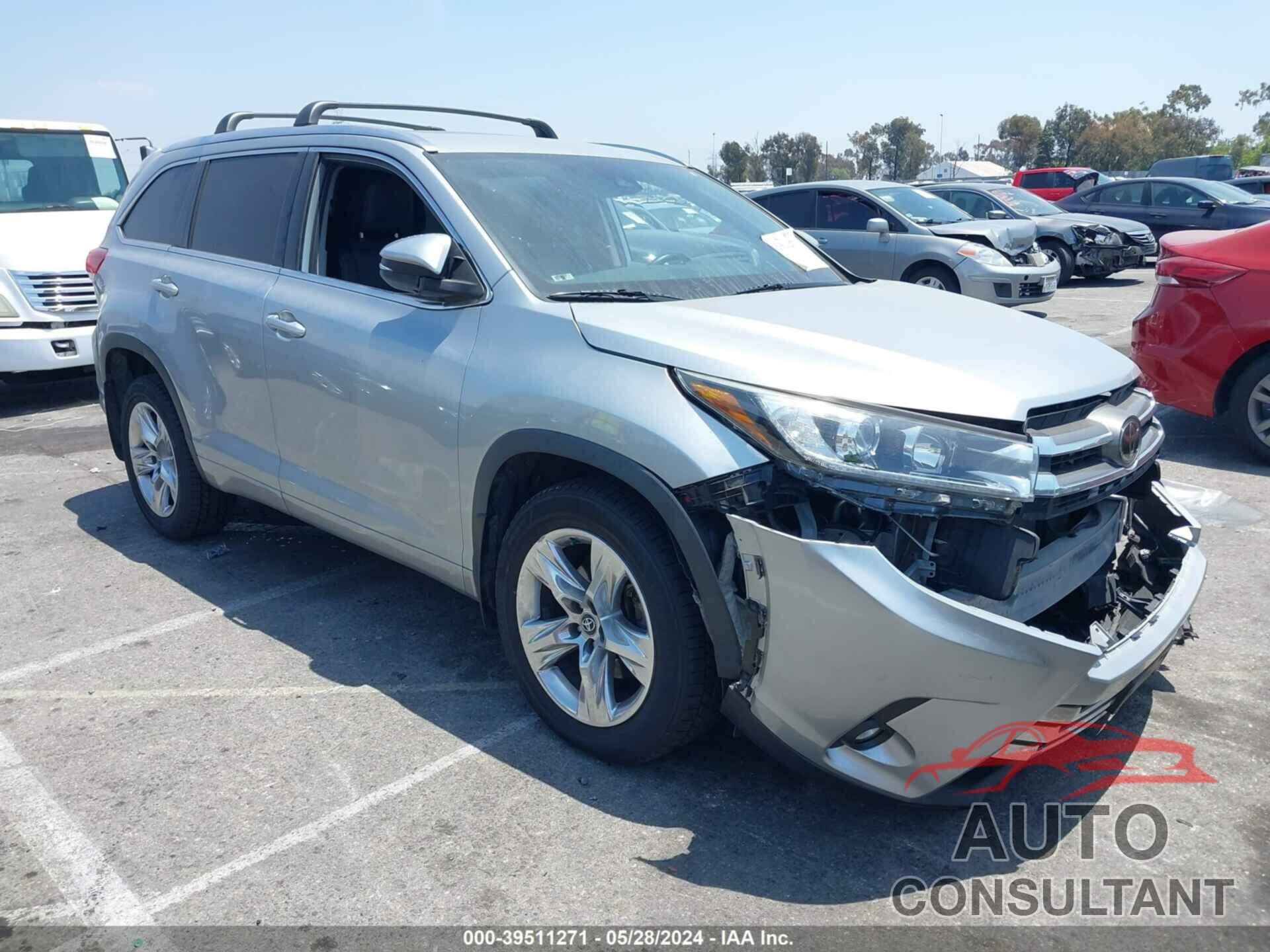 TOYOTA HIGHLANDER 2019 - 5TDDZRFH0KS927492