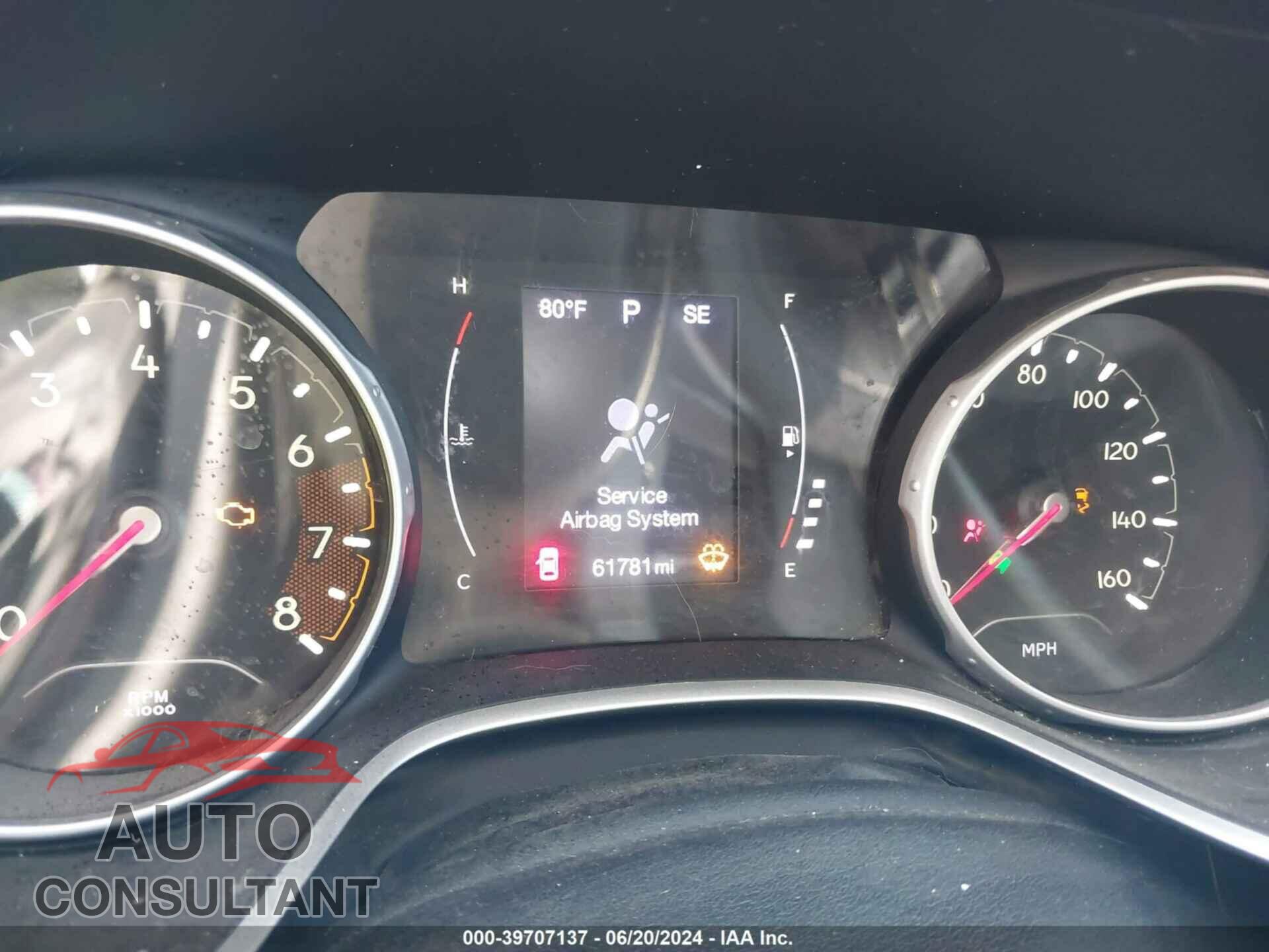 JEEP COMPASS 2018 - 3C4NJDBB5JT107638