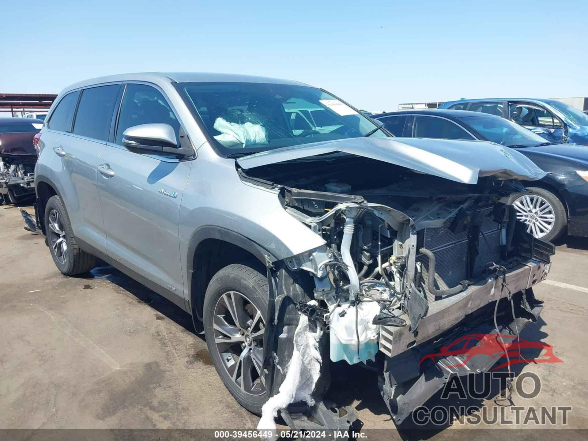 TOYOTA HIGHLANDER HYBRID 2019 - 5TDBGRFH9KS062812