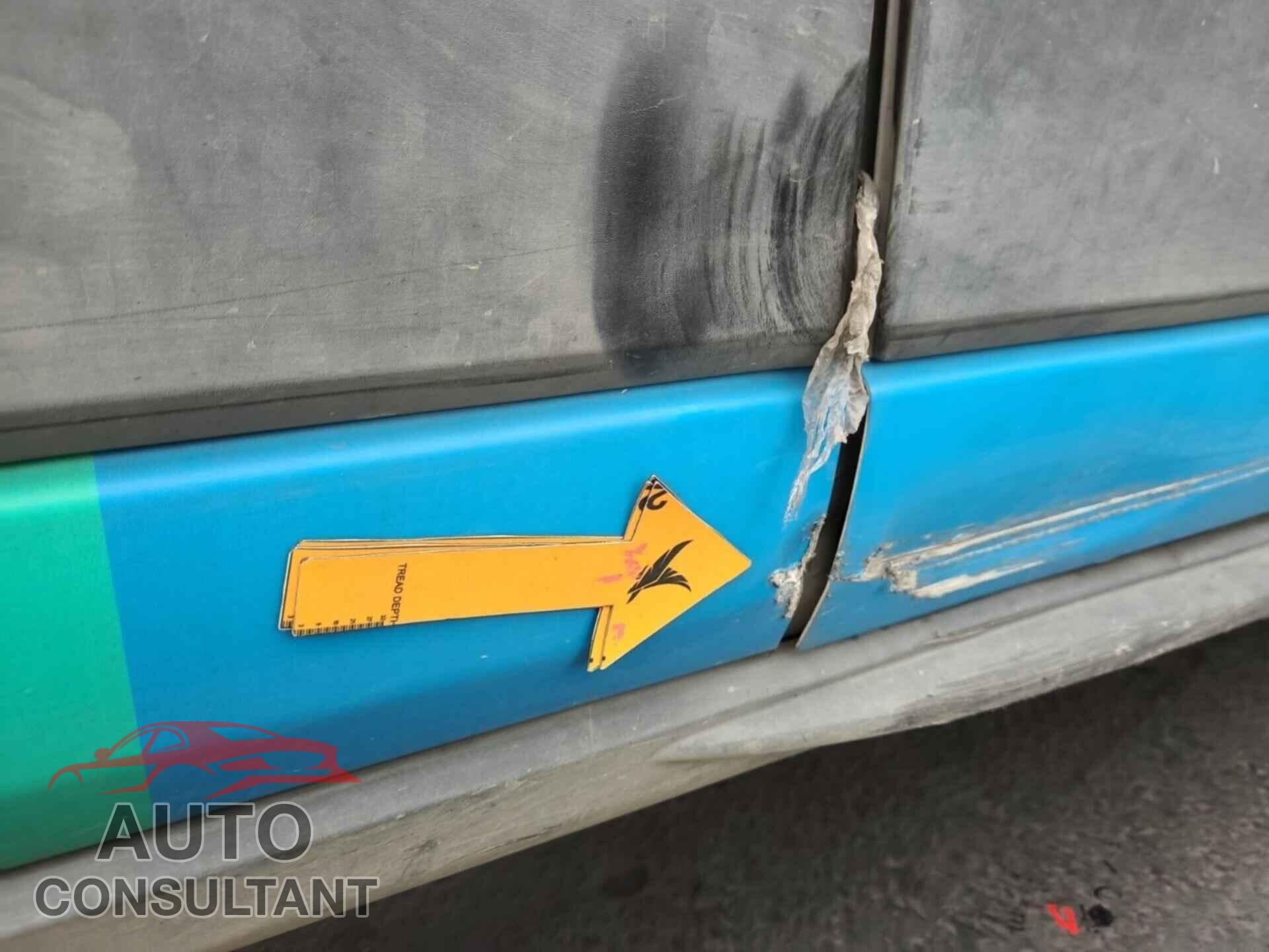 FORD TRANSIT 2019 - 1FTYR2CMXKKA41004
