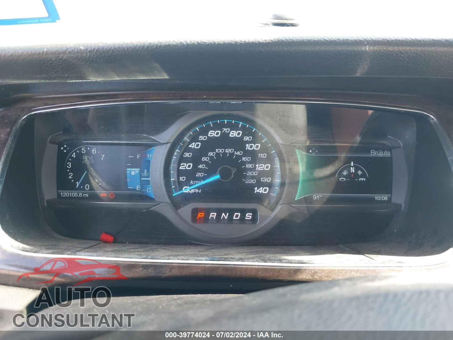 FORD TAURUS 2017 - 1FAHP2F86HG108591