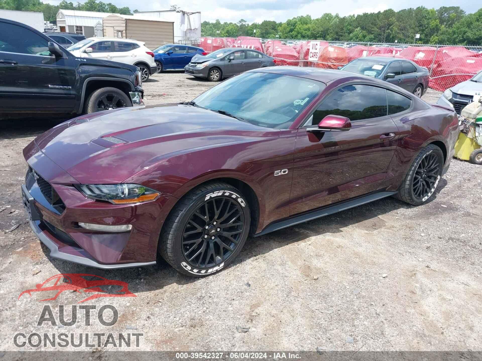 FORD MUSTANG 2018 - 1FA6P8CF3J5113391