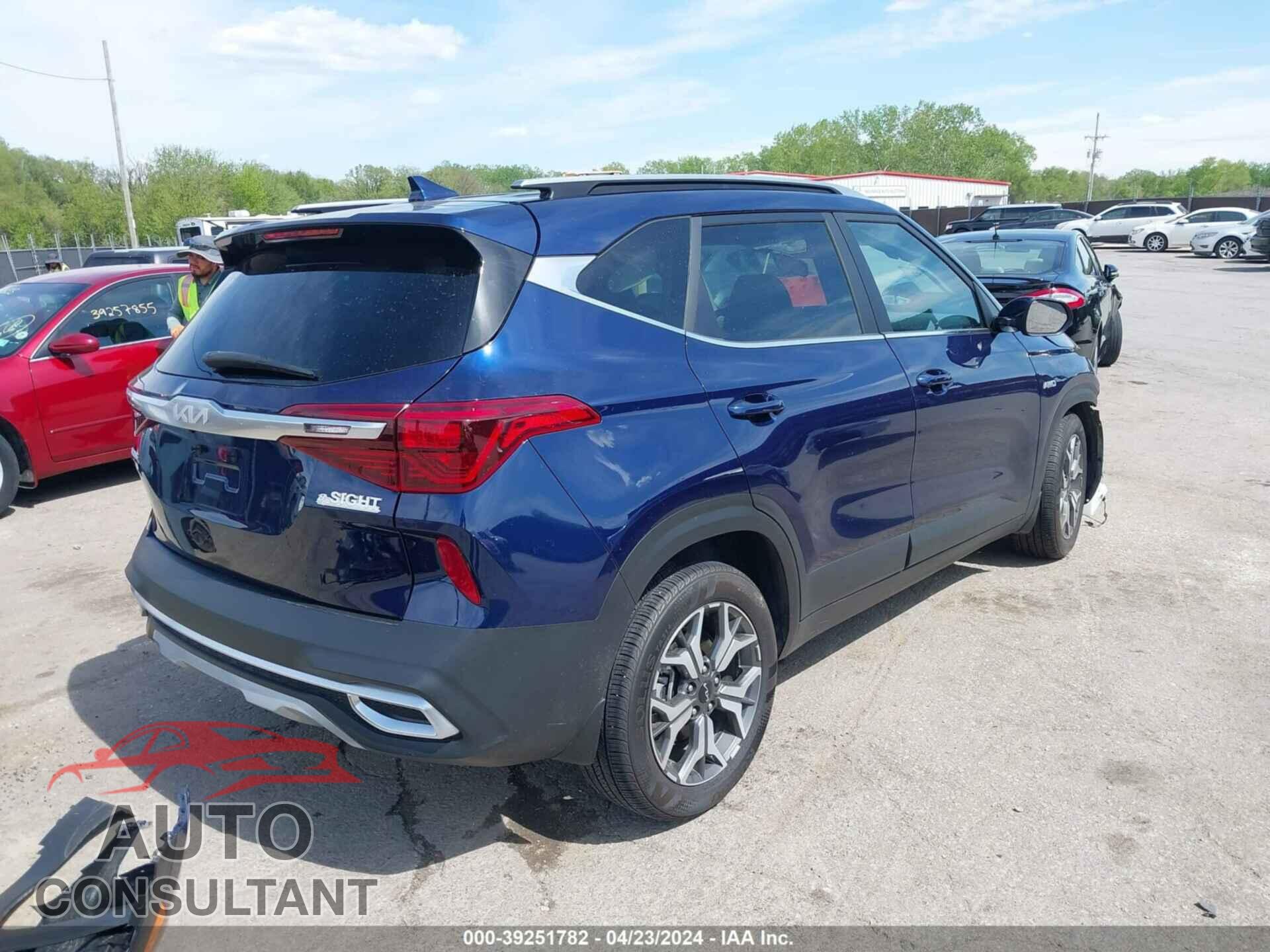 KIA SELTOS 2023 - KNDERCAA2P7450710