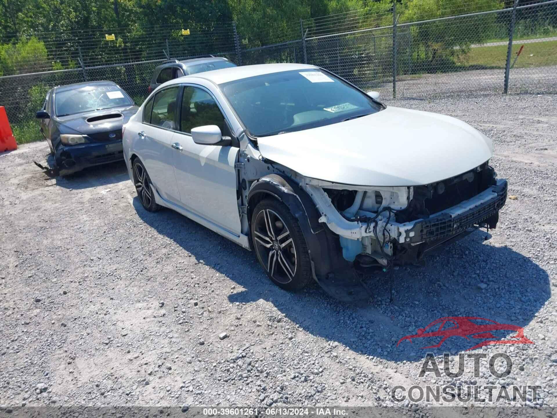 HONDA ACCORD 2017 - 1HGCR2F58HA106611