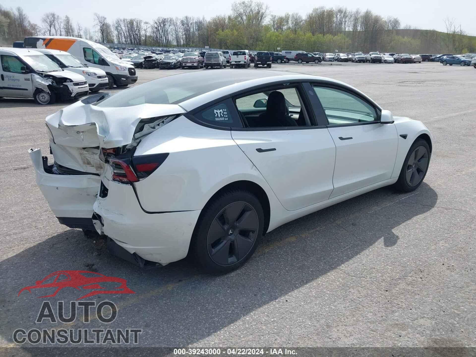 TESLA MODEL 3 2022 - 5YJ3E1EB8NF349088