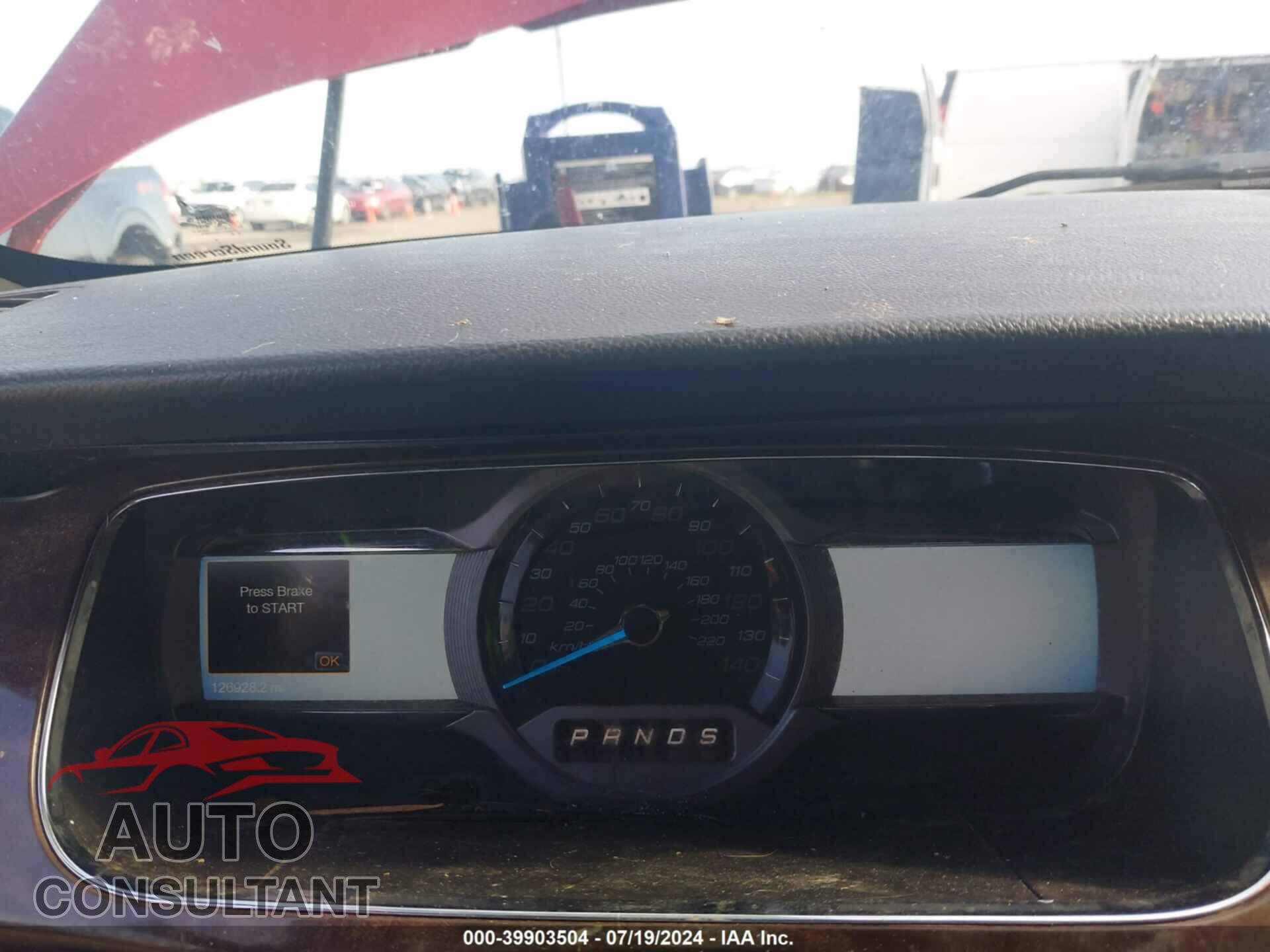 FORD TAURUS 2016 - 1FAHP2F83GG111107