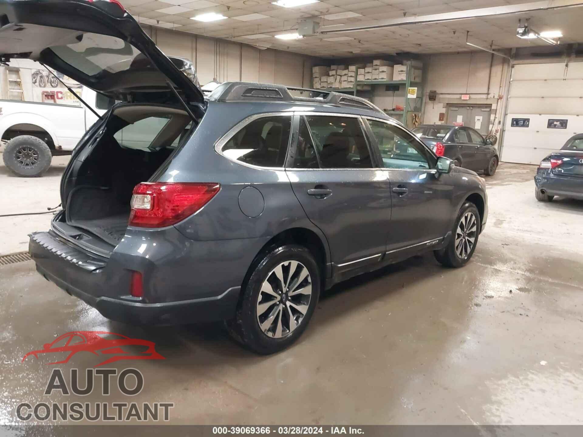 SUBARU OUTBACK 2017 - 4S4BSAKC5H3318251