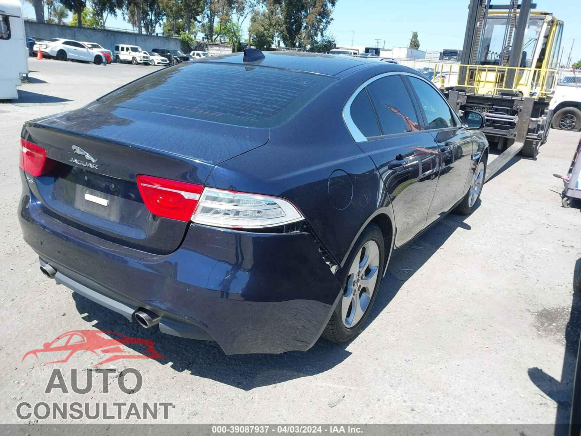 JAGUAR XE 2017 - SAJAR4BGXHA961644