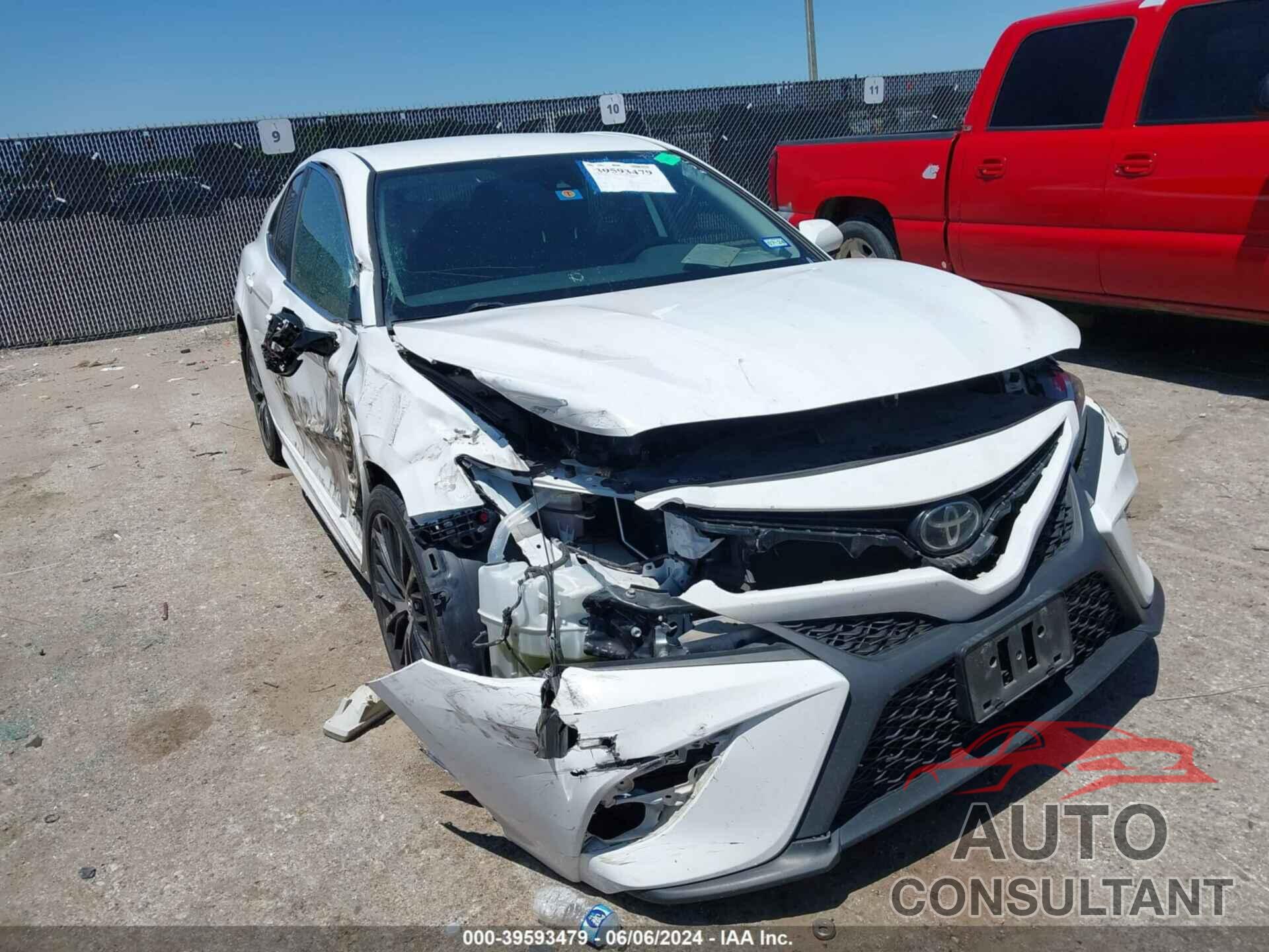 TOYOTA CAMRY 2019 - 4T1B11HK0KU790229