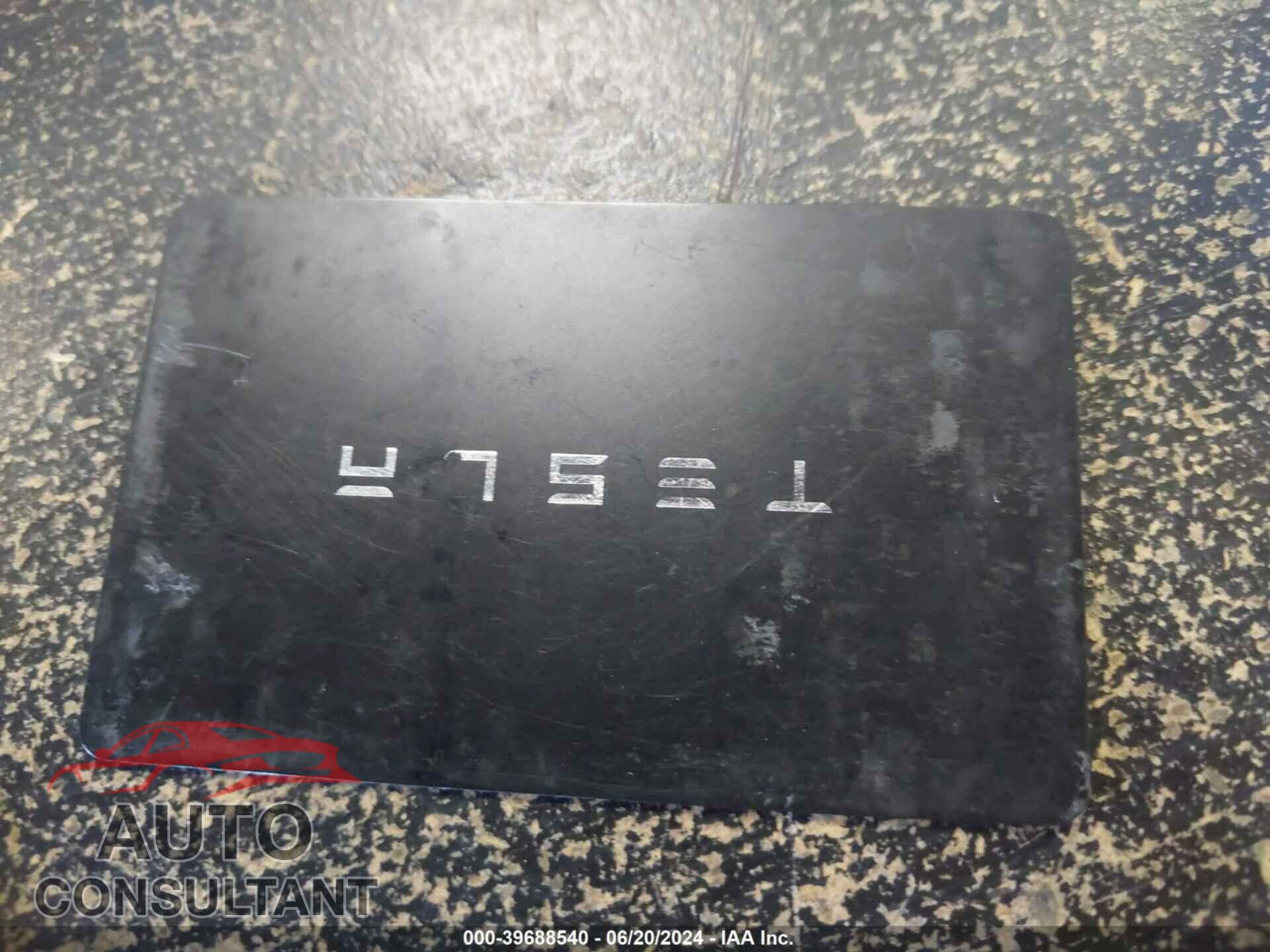 TESLA MODEL 3 2022 - 5YJ3E1EB3NF345949