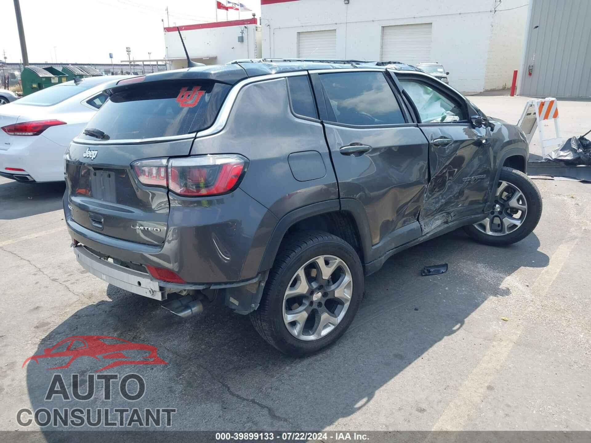 JEEP COMPASS 2018 - 3C4NJDCB8JT250016