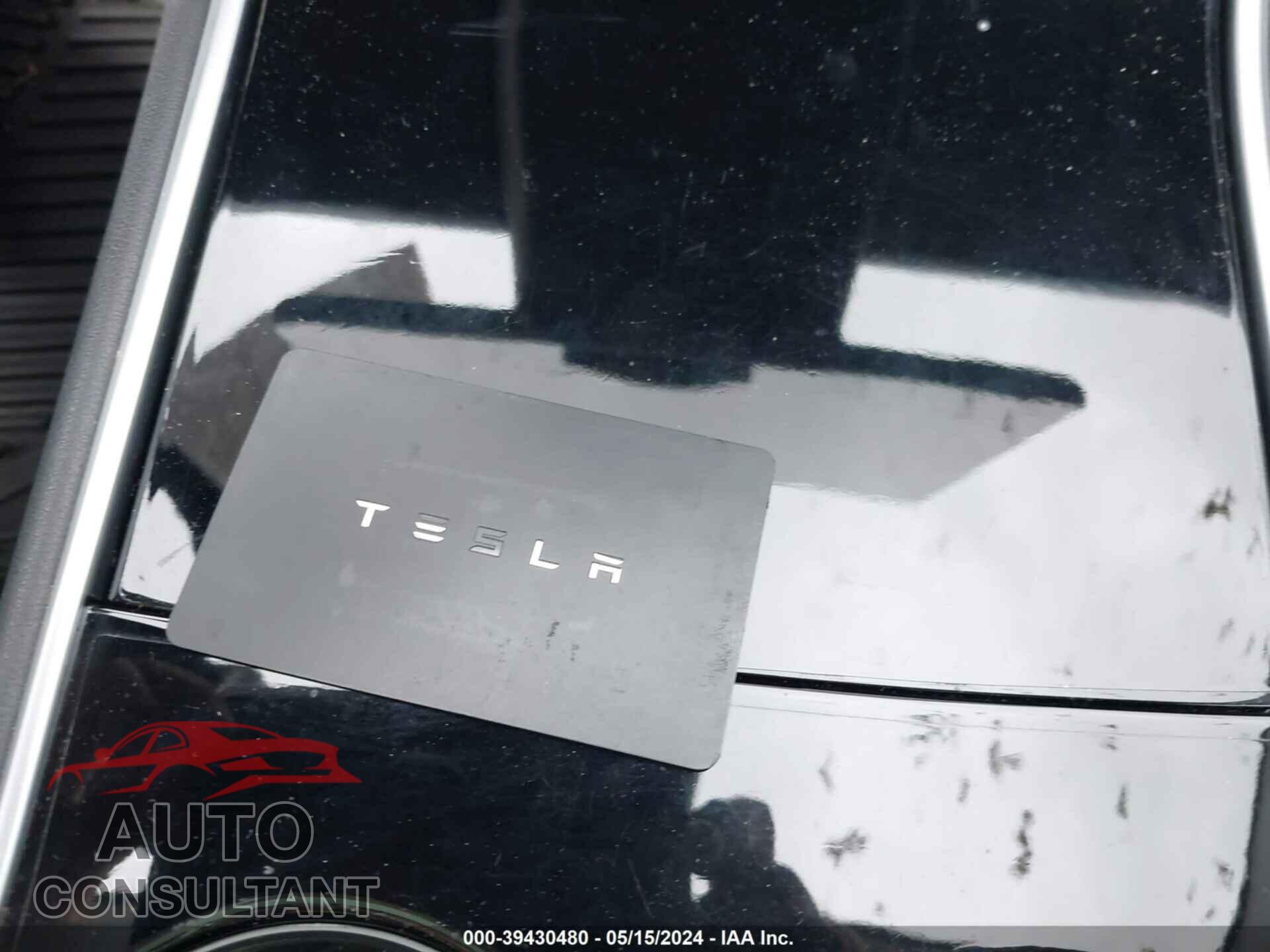TESLA MODEL 3 2020 - 5YJ3E1EA8LF657463