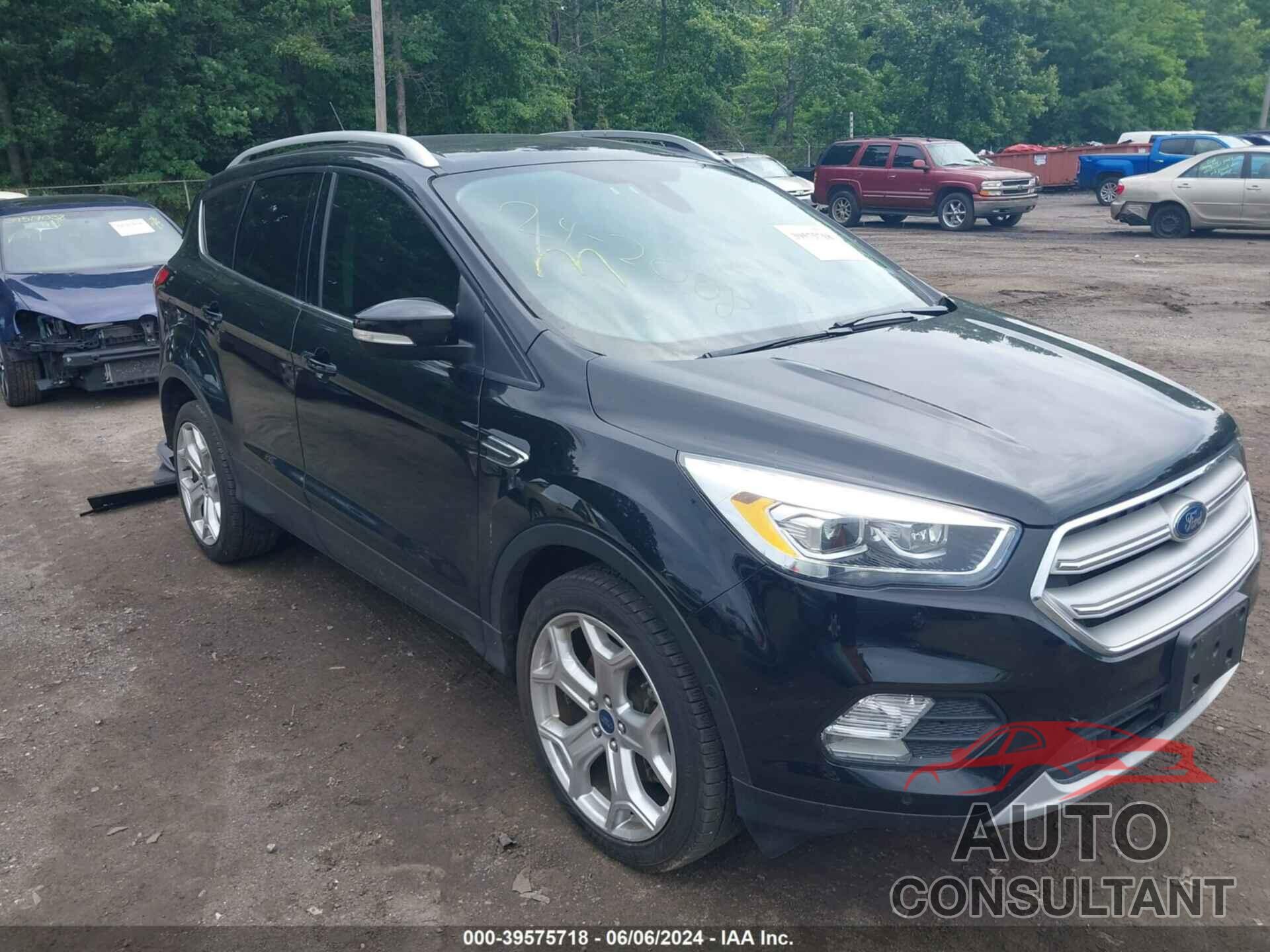 FORD ESCAPE 2019 - 1FMCU9J9XKUC31188