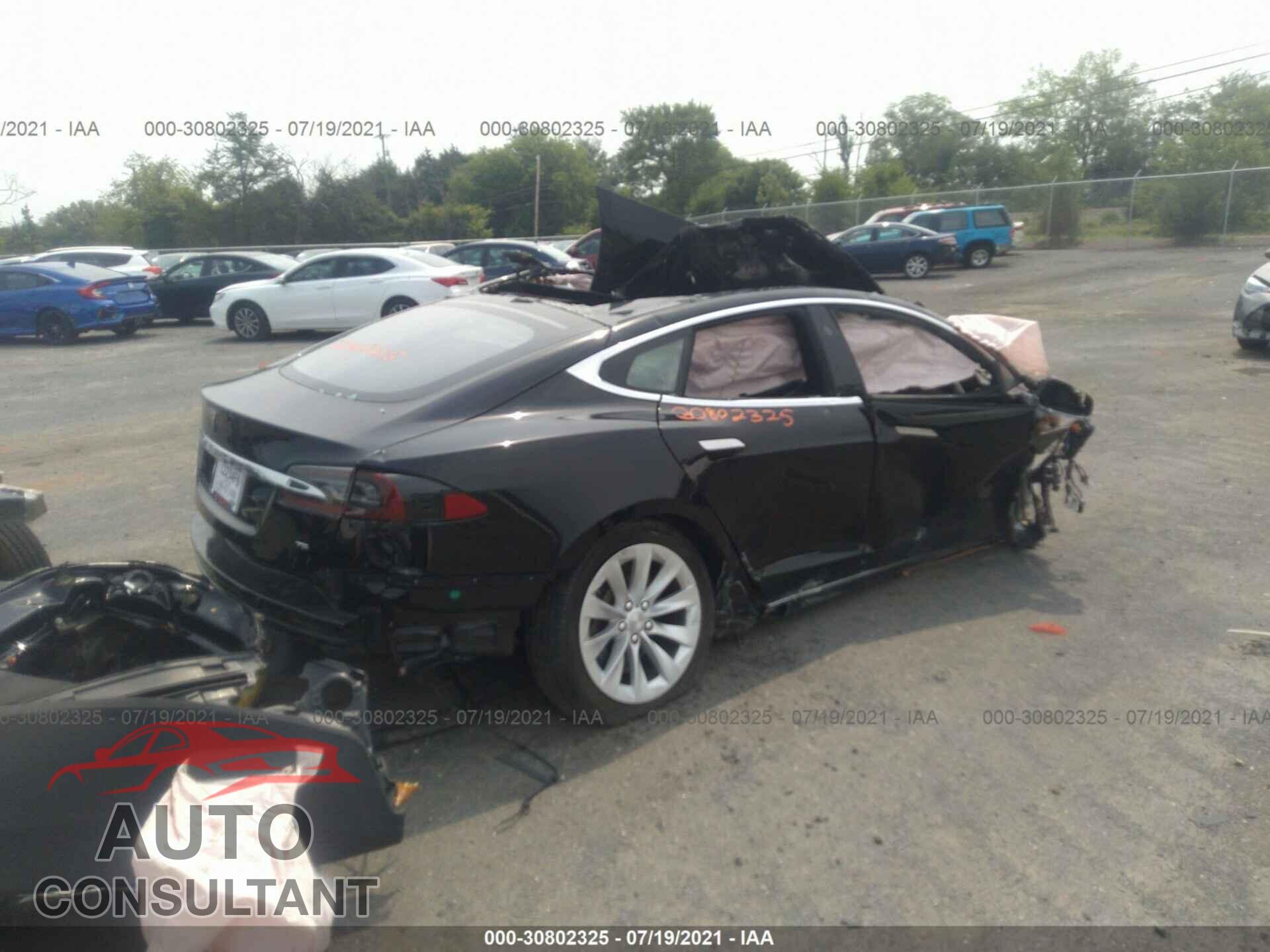 TESLA MODEL S 2017 - 5YJSA1E15HF208837
