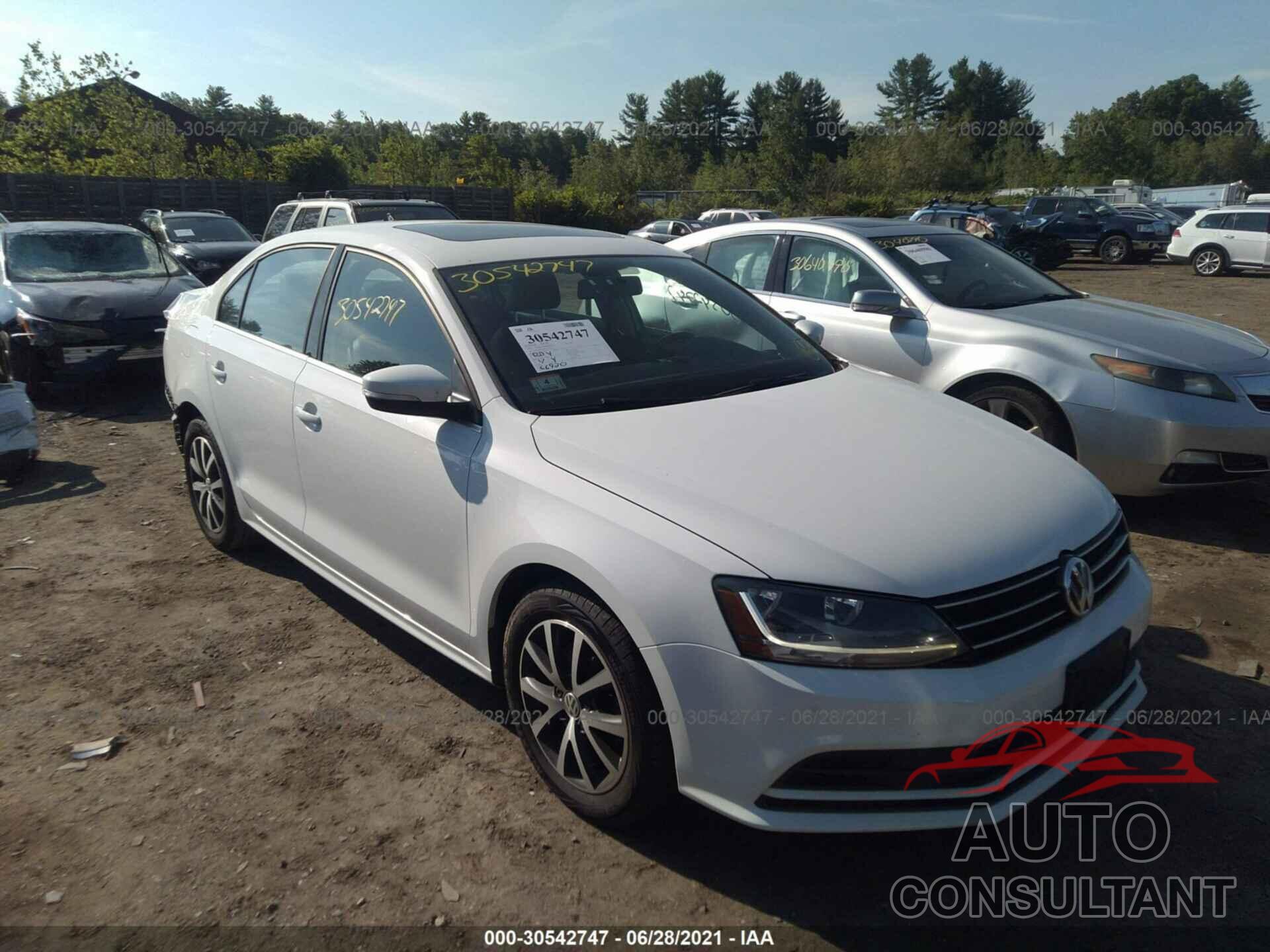 VOLKSWAGEN JETTA 2017 - 3VWDB7AJ5HM227699